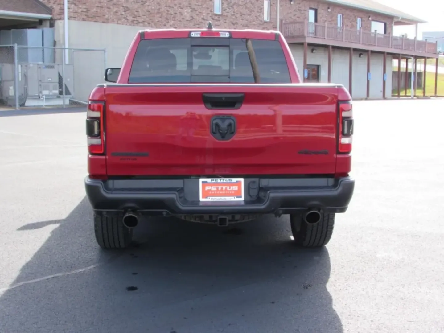 2022 /Black Ram 1500 Big Horn/Lone Star (1C6SRFFT3NN) with an Other engine, located at 12830 Highway 21, De Soto, MO, 63020, (636) 337-7777, 38.153099, -90.573624 - **Experience Unmatched Capability and Comfort with the 2022 Ram 1500 at Pettus CDJR DeSoto!**<br /> <br /> Are you ready to elevate your lifestyle with a truck that perfectly balances rugged performance and refined comfort? Look no further than the 2022 Ram 1500, available now at Pettus CDJR DeSoto - Photo#5