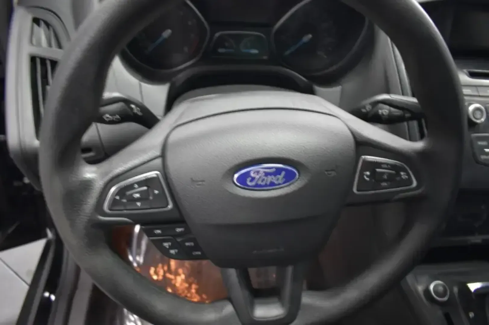 2017 /Black Ford Focus SE (1FADP3F26HL) with an 2.0L L4 DOHC 16V engine, Automatic transmission, located at 12830 Highway 21, De Soto, MO, 63020, (636) 337-7777, 38.153099, -90.573624 - **Discover Your Adventure with This 2017 Ford Focus SE!** <br /> <br /> Are you looking for a reliable and stylish sedan that effortlessly balances comfort, efficiency, and technology? Look no further than the 2017 Ford Focus SE, available now at Pettus CDJR DeSoto, your trusted used car dealer loca - Photo#23