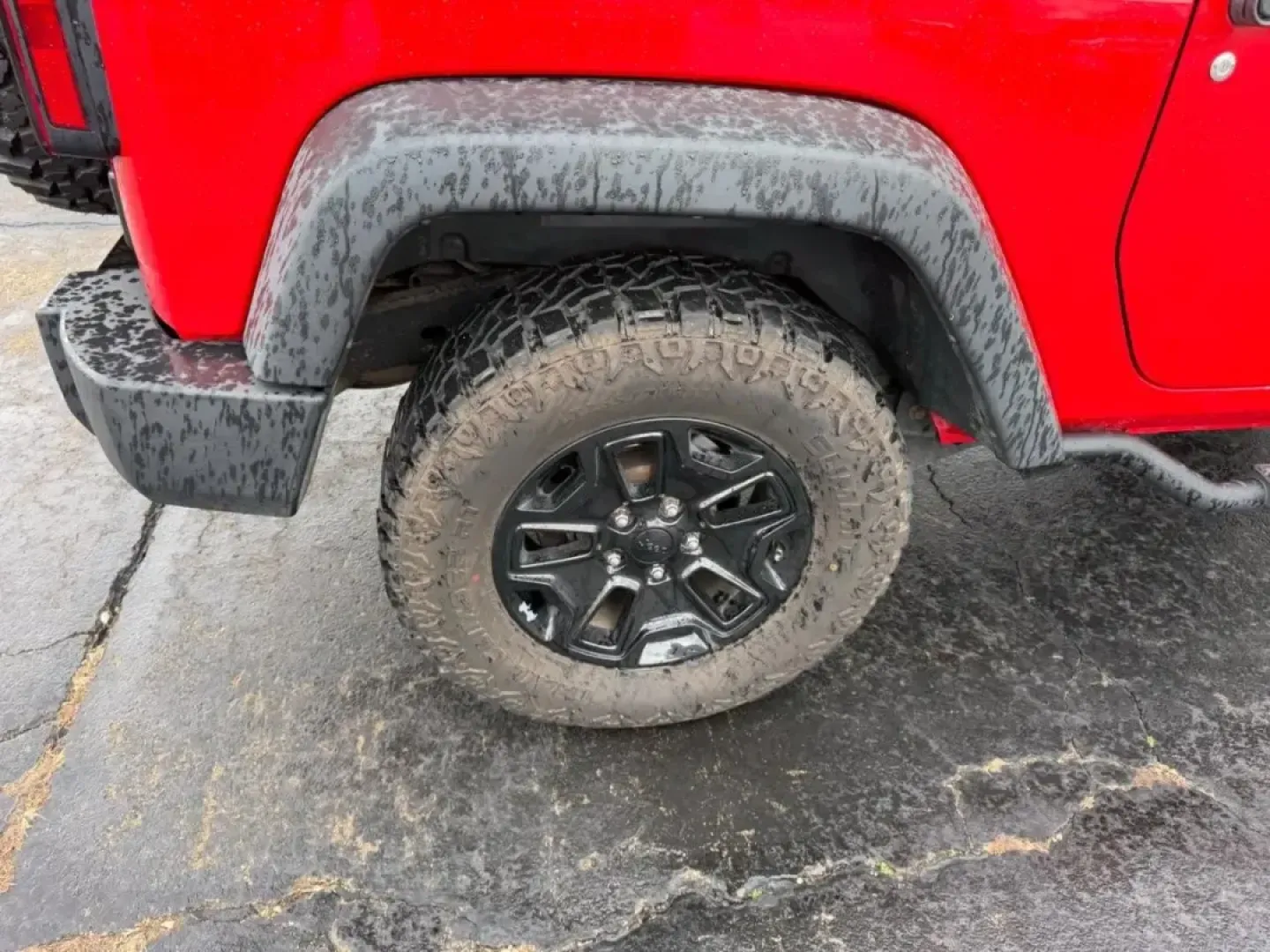 2014 /Black Cloth Jeep Wrangler Willys Wheeler (1C4AJWAG4EL) with an 3.6L V6 24V VVT engine, Automatic transmission, located at 970 Woodlawn Dr., Farmington, MO, 63640, (573) 431-7800, 37.825642, -90.468674 - Discover the thrill of adventure with this outstanding 2014 Jeep Wrangler Willys Wheeler, the perfect companion for weekend escapades and outdoor enthusiasts! Designed for those who crave off-road excitement and versatility, this SUV offers a unique blend of rugged capability and modern comforts. Wh - Photo#5