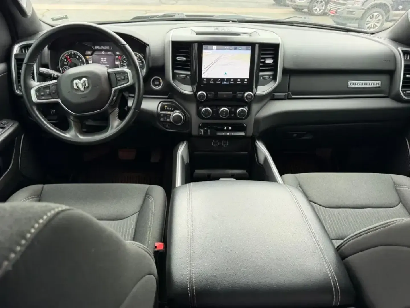 2022 /Black Cloth Ram 1500 4WD Big Horn Crew Cab (1C6SRFFT7NN) with an 5.7L engine, Automatic transmission, located at 970 Woodlawn Dr., Farmington, MO, 63640, (573) 431-7800, 37.825642, -90.468674 - Weekend projects, lake-day towing, and winter commutes in the Missouri hills all call for a truck that can switch roles without drama-and this **2022 Ram 1500 Big Horn/Lone Star 4x4** is built for exactly that lifestyle. Finished in **Diamond Black** with a **Black** interior, this full-size pickup - Photo#9