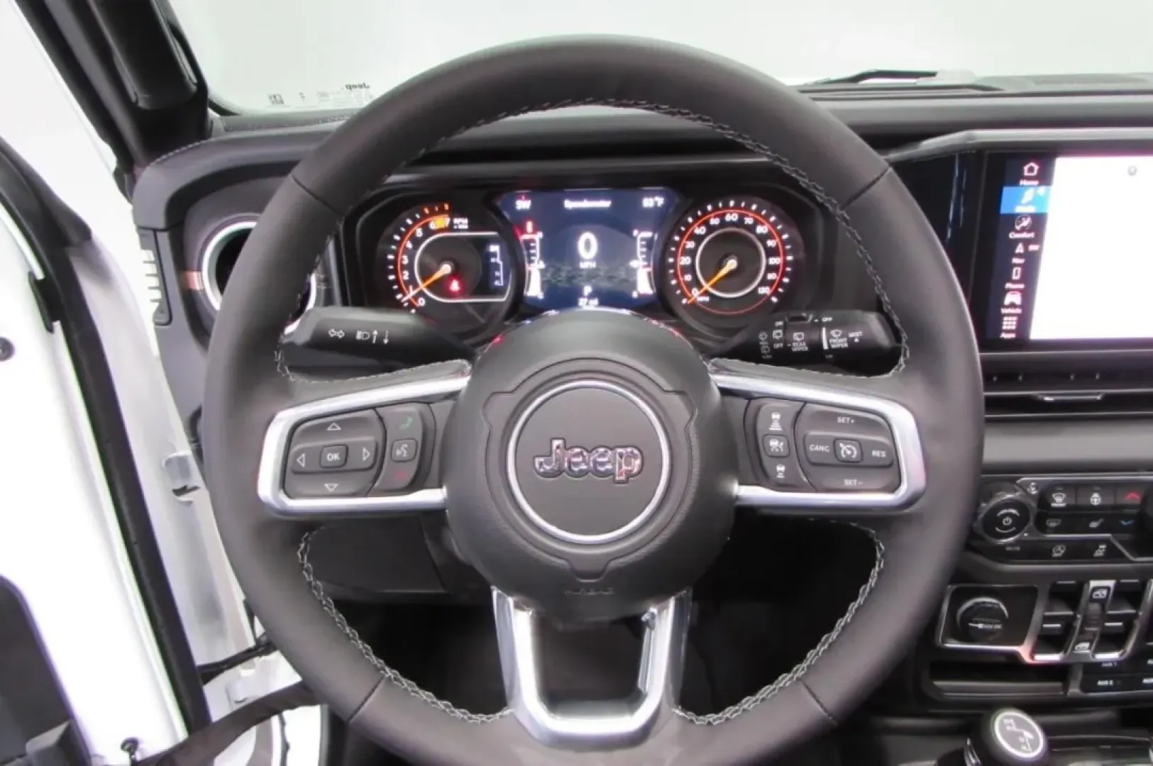 2025 /Black Leather Jeep Wrangler Sahara (1C4PJXEG5SW) with an Other engine, Automatic transmission, located at 12830 Highway 21, De Soto, MO, 63020, (636) 337-7777, 38.153099, -90.573624 - ### Discover Your Adventure with the 2025 Jeep Wrangler Sahara at Pettus CDJR DeSoto<br /> <br /> If you're ready to elevate your lifestyle and explore the great outdoors, the 2025 Jeep Wrangler Sahara is your ticket to exhilarating adventures! This rugged yet refined SUV is perfect for weekend geta - Photo#15