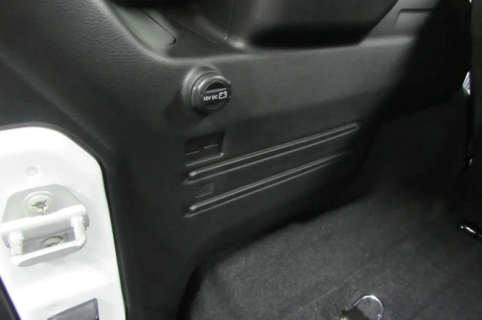 2025 /Black Leather Jeep Wrangler Sahara (1C4PJXEG5SW) with an Other engine, Automatic transmission, located at 12830 Highway 21, De Soto, MO, 63020, (636) 337-7777, 38.153099, -90.573624 - ### Discover Your Adventure with the 2025 Jeep Wrangler Sahara at Pettus CDJR DeSoto<br /> <br /> If you're ready to elevate your lifestyle and explore the great outdoors, the 2025 Jeep Wrangler Sahara is your ticket to exhilarating adventures! This rugged yet refined SUV is perfect for weekend geta - Photo#30
