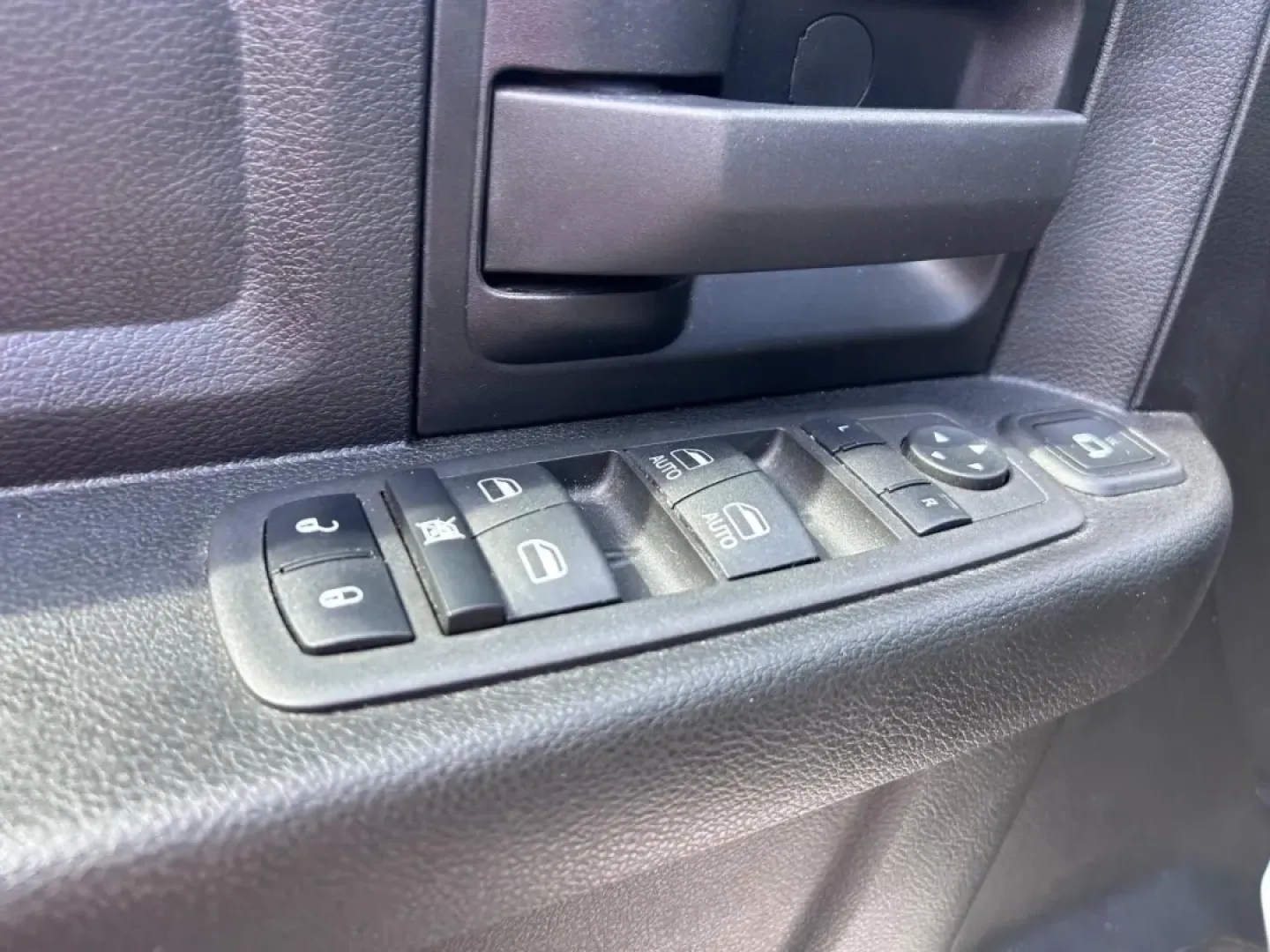 2022 /Diesel Gray/Black Leather Ram 3500 Tradesman (3C7WRTCL9NG) with an Straight 6 Turbocharged Diesel engine, located at 970 Woodlawn Dr., Farmington, MO, 63640, (573) 431-7800, 37.825642, -90.468674 - **Unleash Your Adventures with the 2022 Ram 3500 Chassis Cab at Pettus CDJR Farmington!**<br /> <br /> Are you ready to elevate your work or weekend adventures? Whether you're hauling equipment for your job or towing your favorite toys for a weekend getaway, the 2022 Ram 3500 Chassis Cab is designed - Photo#15