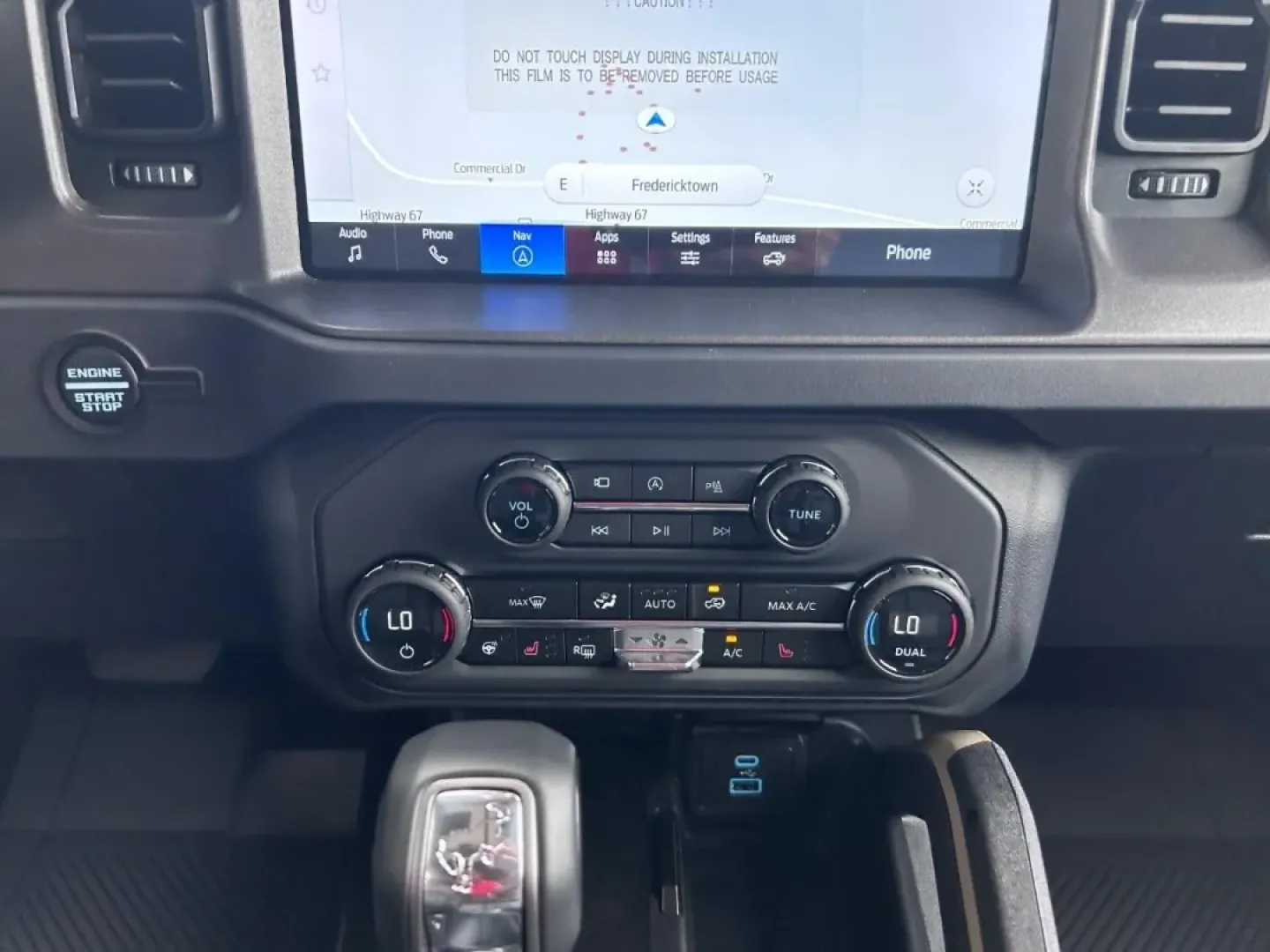 2025 /Black Onyx Leather Ford Bronco Badlands (1FMEE9BP8SL) with an 2.7L V6 Turbocharged engine, located at 141 Commercial Dr, Fredericktown, MO, 63645, (573) 783-6432, 37.570087, -90.320648 - **Adventure Awaits: Embrace the Great Outdoors with the 2025 Ford Bronco Badlands**<br /> <br /> Are you ready to elevate your outdoor adventures and weekend getaways? Look no further than this stunning 2025 Ford Bronco Badlands, an SUV that combines rugged capability with cutting-edge technology, e - Photo#14