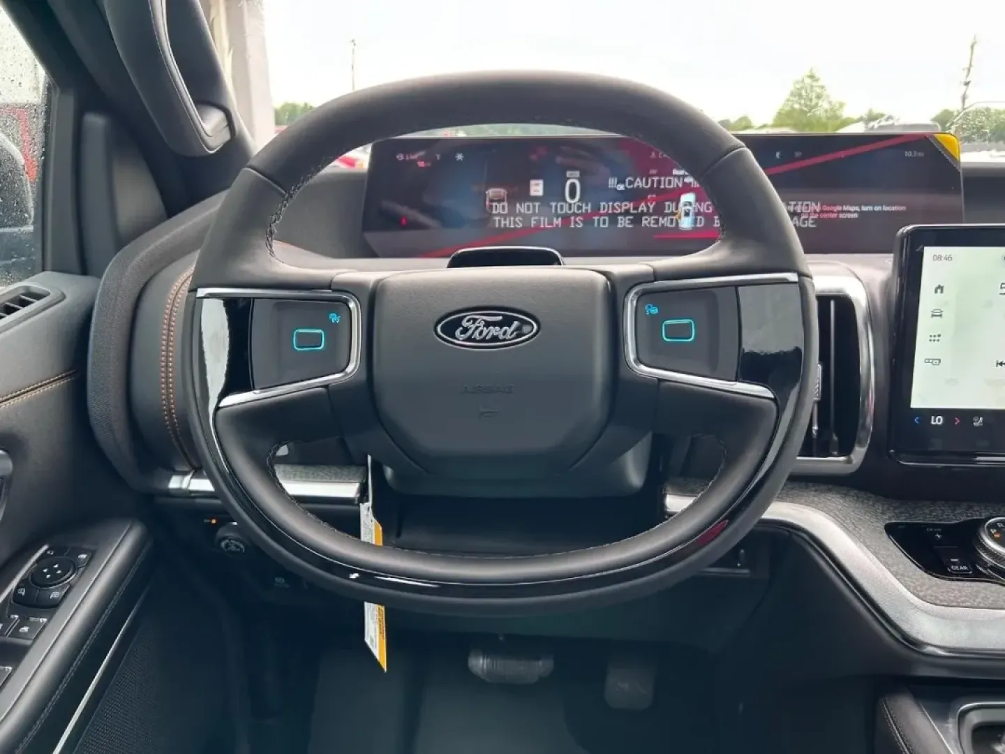 2025 /Black Onyx/Electric Spice Leat Ford Expedition (1FMJU1RG2SE) with an 3.5L V6 EcoBoost High Output engine, Automatic transmission, located at 141 Commercial Dr, Fredericktown, MO, 63645, (573) 783-6432, 37.570087, -90.320648 - Discover the freedom of adventure with the stunning 2025 Ford Expedition, now available at Pettus Ford Fredericktown. This remarkable SUV, with just 6 miles on the odometer, is not just a vehicle; it's a lifestyle statement perfect for families, outdoor enthusiasts, or anyone seeking the thrill of t - Photo#12