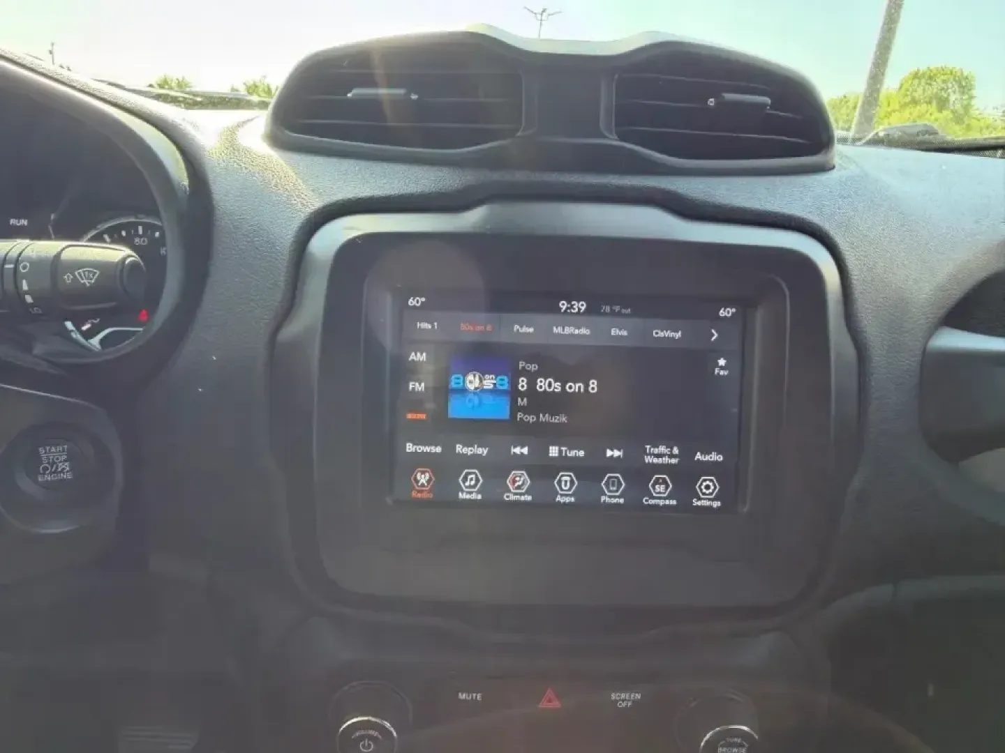 2020 /Black Cloth Jeep Renegade Latitude (ZACNJABB9LP) with an 2.4L I4 ZERO EVAP M-AIR engine, Automatic transmission, located at 970 Woodlawn Dr., Farmington, MO, 63640, (573) 431-7800, 37.825642, -90.468674 - Whether you're tackling a daily commute from Farmington to St. Louis, planning weekend getaways to Elephant Rocks State Park, or simply want a nimble SUV for errands around town, this 2020 Jeep Renegade Latitude is built for real-life Missouri driving. With its easy-to-park footprint, confident ride - Photo#14