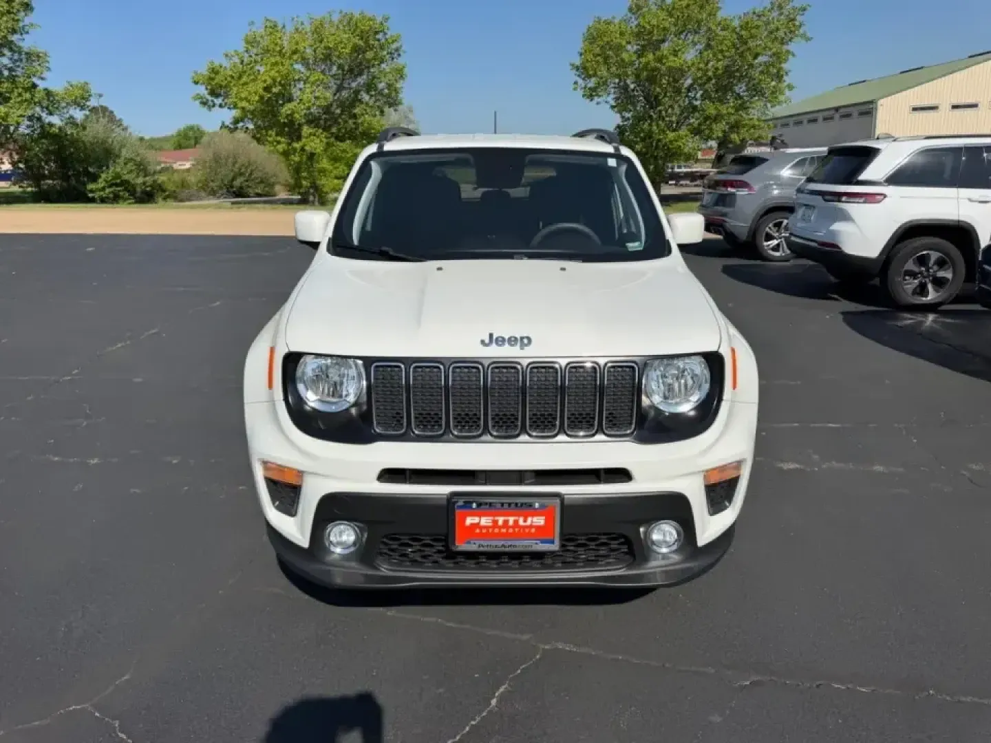 2020 /Black Cloth Jeep Renegade Latitude (ZACNJABB9LP) with an 2.4L I4 ZERO EVAP M-AIR engine, Automatic transmission, located at 970 Woodlawn Dr., Farmington, MO, 63640, (573) 431-7800, 37.825642, -90.468674 - Whether you're tackling a daily commute from Farmington to St. Louis, planning weekend getaways to Elephant Rocks State Park, or simply want a nimble SUV for errands around town, this 2020 Jeep Renegade Latitude is built for real-life Missouri driving. With its easy-to-park footprint, confident ride - Photo#8