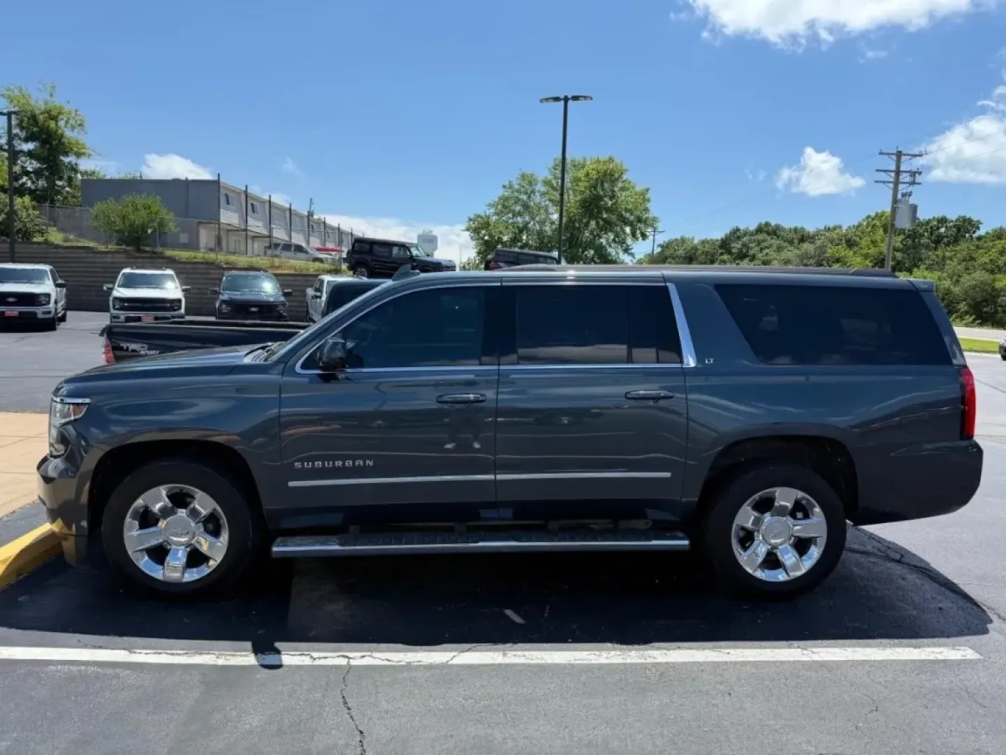 2019 Chevrolet Suburban LT (1GNSKHKC8KR) with an Other engine, Automatic transmission, located at 12836 Highway 21, De Soto, MO, 63020, (636) 337-7777, 38.151867, -90.575615 - ### Unleash Adventure with the 2019 Chevrolet Suburban - Perfect for Your Family Road Trips!<br /> <br /> Are you seeking the ultimate family vehicle that combines spaciousness, comfort, and capability? Look no further! The 2019 Chevrolet Suburban available at Pettus Ford De Soto is designed to elev - Photo#1