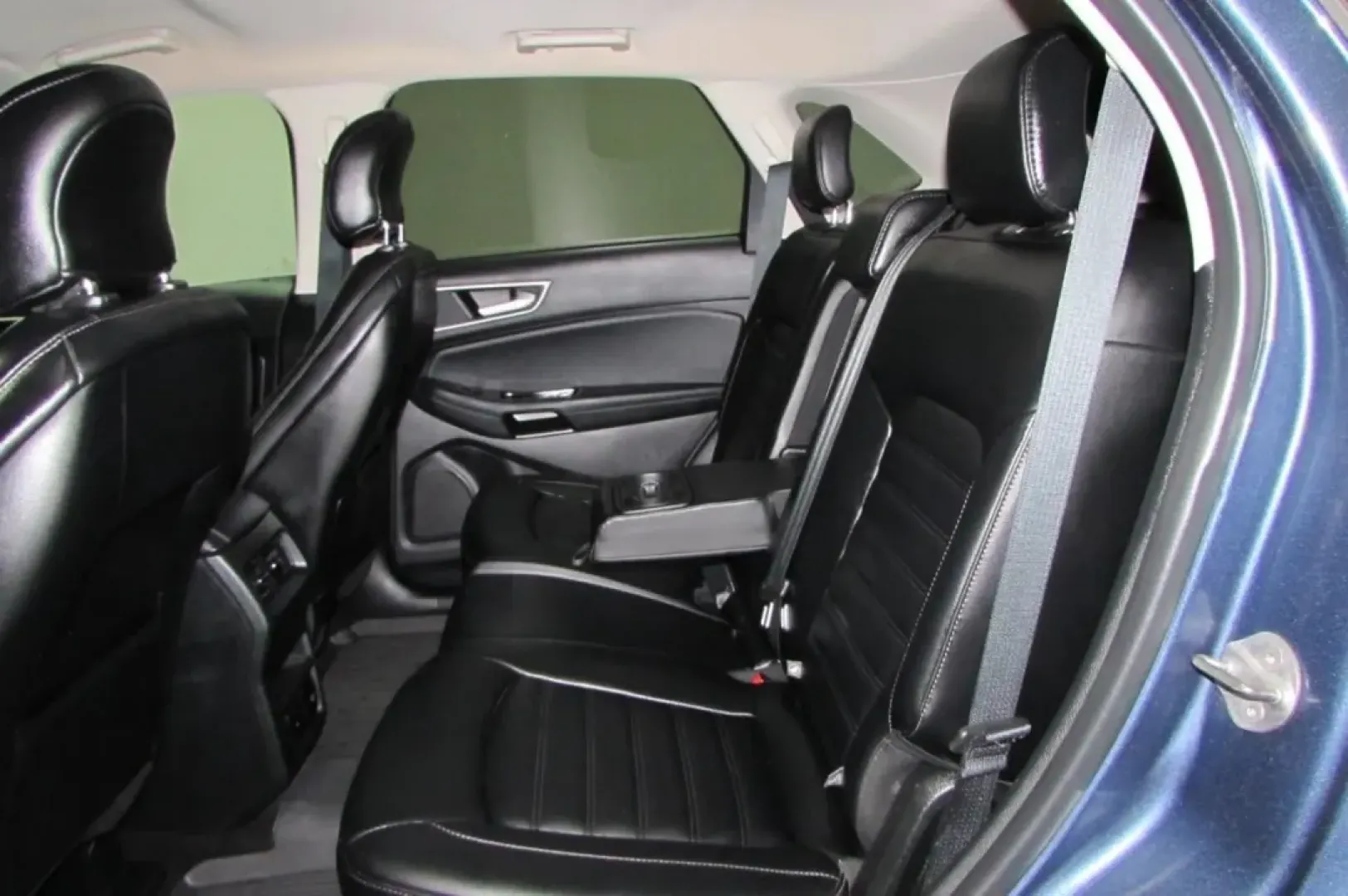 2019 /Ebony Leather Ford Edge SEL (2FMPK3J90KB) with an Other engine, Automatic transmission, located at 12836 Highway 21, De Soto, MO, 63020, (636) 337-7777, 38.151867, -90.575615 - **Explore New Adventures in a 2019 Ford Edge Perfect for Your Lifestyle!**<br /> <br /> Are you ready to elevate your everyday driving experience? Whether you're navigating through bustling city streets, embarking on a weekend getaway, or shuttling your family to school events, the 2019 Ford Edge i - Photo#26