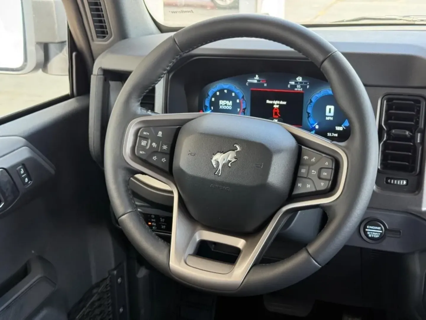2025 /Black Onyx Leather Ford Bronco Badlands (1FMEE9BP9SL) with an 2.7L V6 engine, Automatic transmission, located at 141 Commercial Dr, Fredericktown, MO, 63645, (573) 783-6432, 37.570087, -90.320648 - **Adventure Awaits: Discover the 2025 Ford Bronco Badlands at Pettus Ford Fredericktown!**<br /> <br /> Are you ready to take your weekends to the next level? The 2025 Ford Bronco Badlands is not just a vehicle; it's your ticket to memorable adventures, whether you're exploring rugged trails or crui - Photo#6