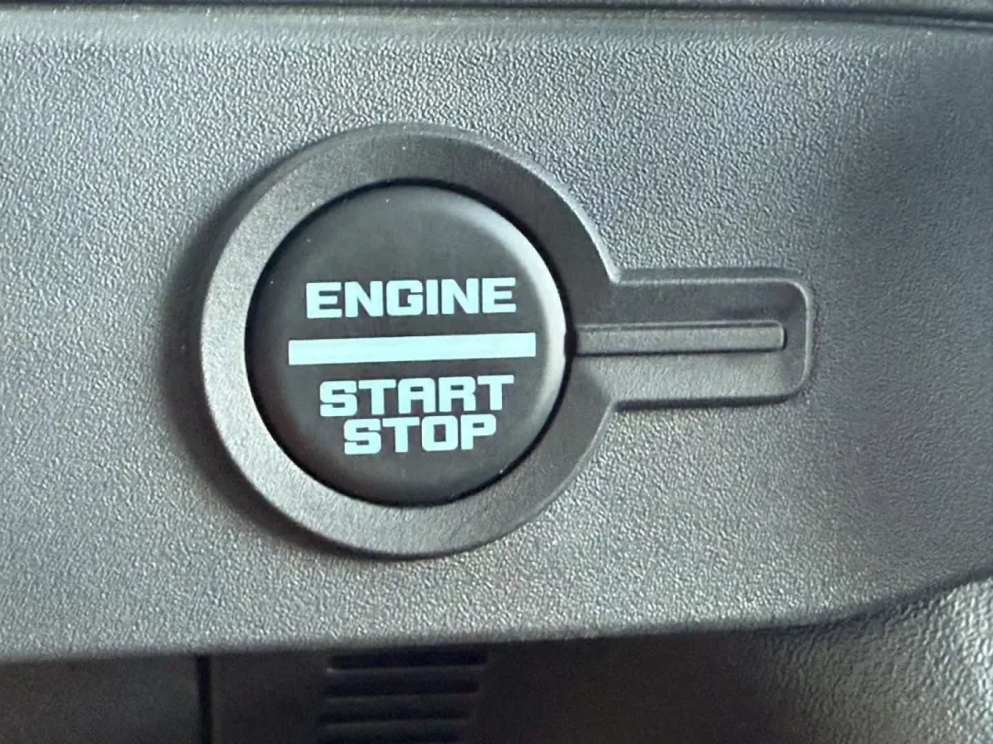 2025 /Black Onyx Leather Ford Bronco Badlands (1FMEE9BP9SL) with an 2.7L V6 engine, Automatic transmission, located at 141 Commercial Dr, Fredericktown, MO, 63645, (573) 783-6432, 37.570087, -90.320648 - **Adventure Awaits: Discover the 2025 Ford Bronco Badlands at Pettus Ford Fredericktown!**<br /> <br /> Are you ready to take your weekends to the next level? The 2025 Ford Bronco Badlands is not just a vehicle; it's your ticket to memorable adventures, whether you're exploring rugged trails or crui - Photo#9