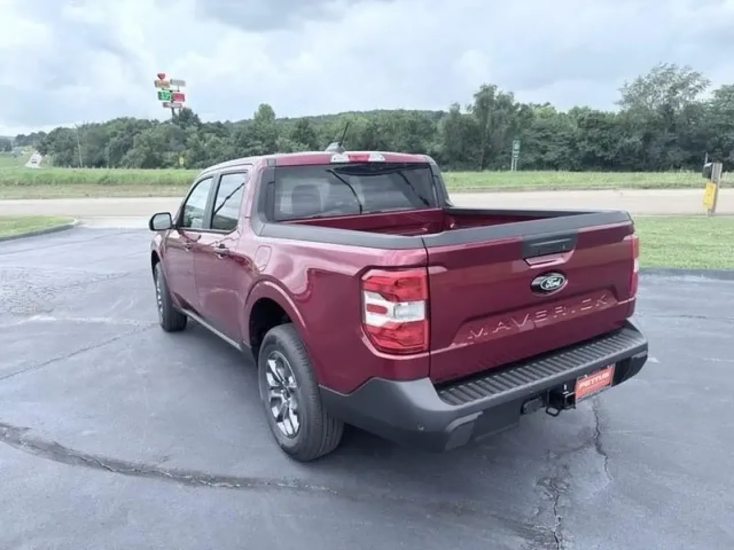 2025 Ford Maverick XLT (3FTTW8JA1SR) with an 2.0L Turbocharged engine, located at 141 Commercial Dr, Fredericktown, MO, 63645, (573) 783-6432, 37.570087, -90.320648 - **Embrace the Adventure: 2025 Ford Maverick XLT at Pettus Ford Fredericktown**<br /> <br /> Are you ready to elevate your lifestyle with a vehicle that blends utility, comfort, and style? Look no further than this stunning 2025 Ford Maverick XLT, perfect for anyone from the weekend warrior to the da - Photo#1