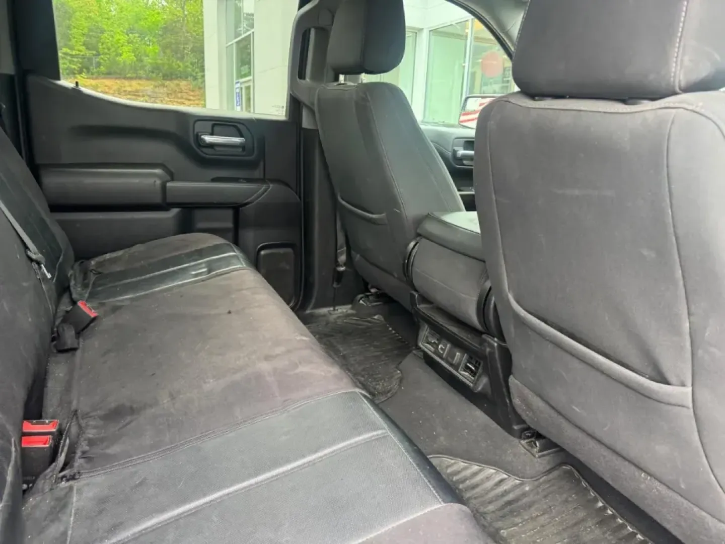 2022 /Jet Black Cloth Chevrolet Silverado 1500 LTD LT (3GCPYJEKXNG) with an Other engine, Automatic transmission, located at 12830 Highway 21, De Soto, MO, 63020, (636) 337-7777, 38.153099, -90.573624 - **Experience the Ultimate Adventure with the 2022 Chevrolet Silverado 1500 LTD**<br /> <br /> Are you ready to elevate your lifestyle with a vehicle that's as versatile as your needs? The 2022 Chevrolet Silverado 1500 LTD is the perfect companion for weekend adventures, family road trips, or even yo - Photo#30