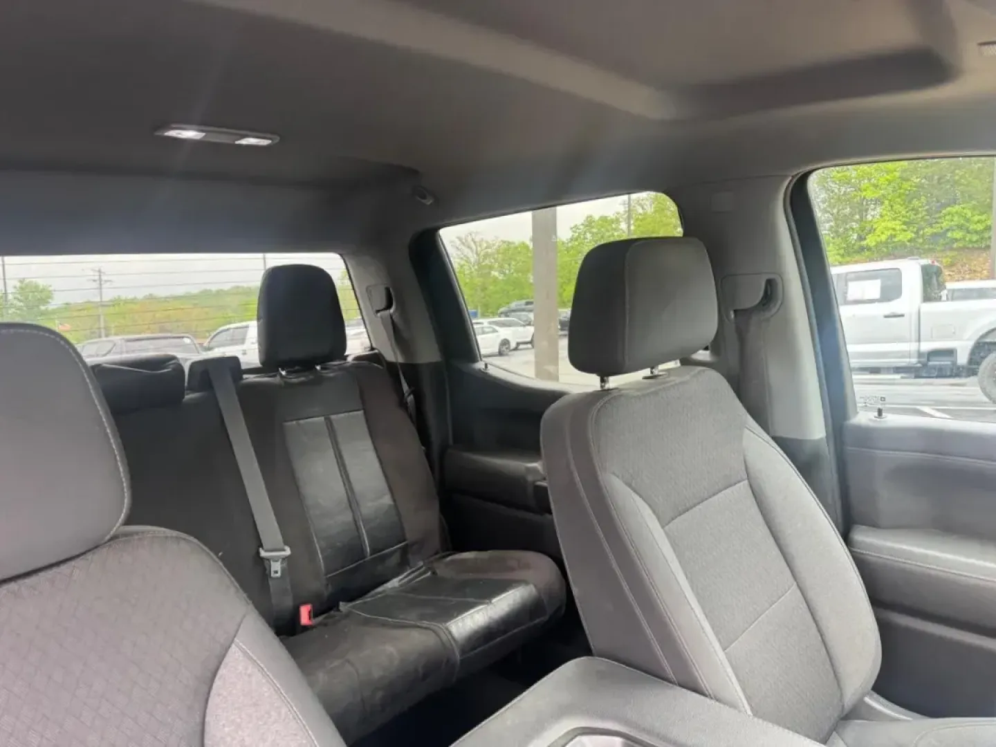 2022 /Jet Black Cloth Chevrolet Silverado 1500 LTD LT (3GCPYJEKXNG) with an Other engine, Automatic transmission, located at 12830 Highway 21, De Soto, MO, 63020, (636) 337-7777, 38.153099, -90.573624 - **Experience the Ultimate Adventure with the 2022 Chevrolet Silverado 1500 LTD**<br /> <br /> Are you ready to elevate your lifestyle with a vehicle that's as versatile as your needs? The 2022 Chevrolet Silverado 1500 LTD is the perfect companion for weekend adventures, family road trips, or even yo - Photo#31