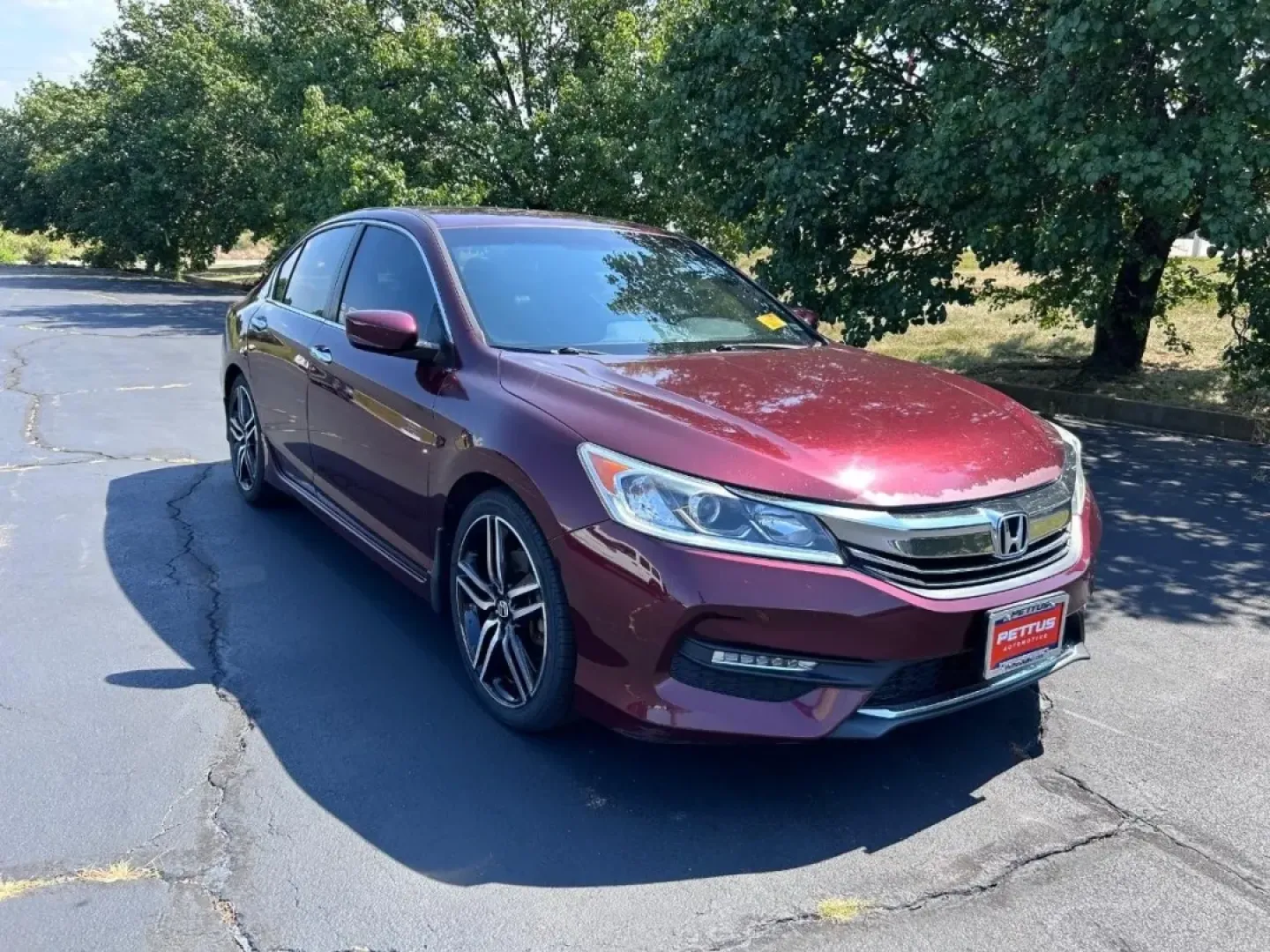 2016 /Black Leather Trimmed Honda Accord Sport (1HGCR2F54GA) with an 2.4L 16-Valve DOHC i-VTEC I-4 engine, Automatic transmission, located at 970 Woodlawn Dr., Farmington, MO, 63640, (573) 431-7800, 37.825642, -90.468674 - **Discover the Perfect Blend of Comfort and Efficiency with this 2016 Honda Accord Sedan at Pettus CDJR Farmington!**<br /> <br /> Are you seeking a reliable vehicle that effortlessly combines style, efficiency, and spaciousness for your daily commute or weekend getaways? Look no further! This 2016 - Photo#0