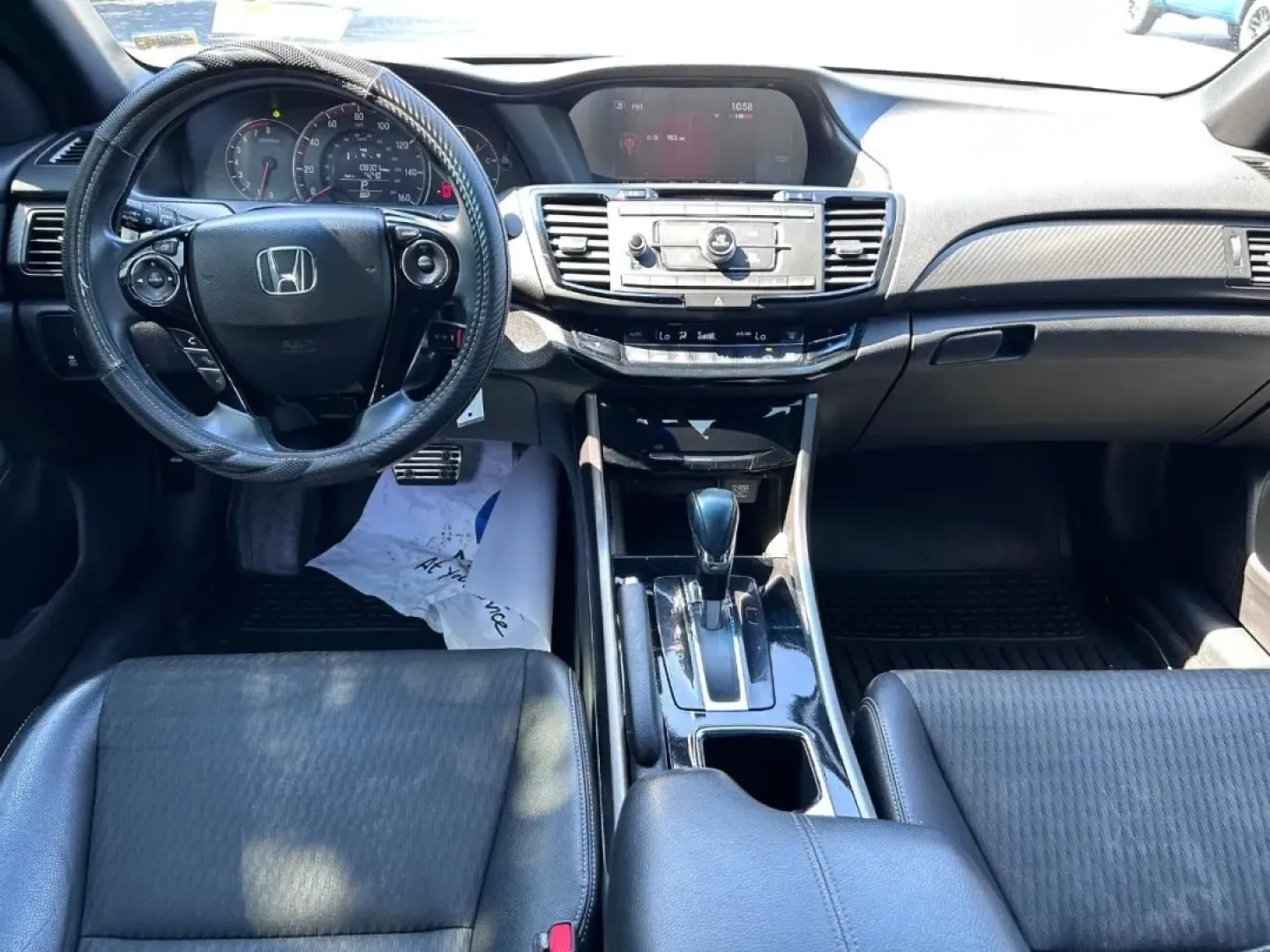 2016 /Black Leather Trimmed Honda Accord Sport (1HGCR2F54GA) with an 2.4L 16-Valve DOHC i-VTEC I-4 engine, Automatic transmission, located at 970 Woodlawn Dr., Farmington, MO, 63640, (573) 431-7800, 37.825642, -90.468674 - **Discover the Perfect Blend of Comfort and Efficiency with this 2016 Honda Accord Sedan at Pettus CDJR Farmington!**<br /> <br /> Are you seeking a reliable vehicle that effortlessly combines style, efficiency, and spaciousness for your daily commute or weekend getaways? Look no further! This 2016 - Photo#8