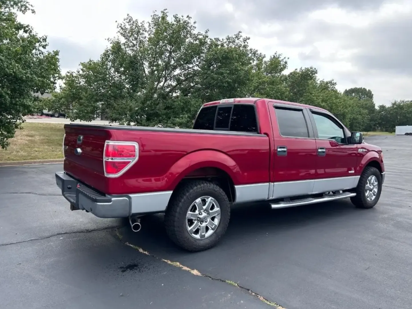 2013 /Steel Gray Cloth Ford F-150 XLT (1FTFW1CTXDK) with an 3.5L V6 engine, Automatic transmission, located at 970 Woodlawn Dr., Farmington, MO, 63640, (573) 431-7800, 37.825642, -90.468674 - **Discover Your Next Adventure with the 2013 Ford F-150 The Ultimate Truck for All Your Needs!**<br /> <br /> Are you ready to take on the open road or tackle tough jobs with ease? The 2013 Ford F-150 is the perfect companion for those who crave adventure and demands practicality. Whether you're a - Photo#2