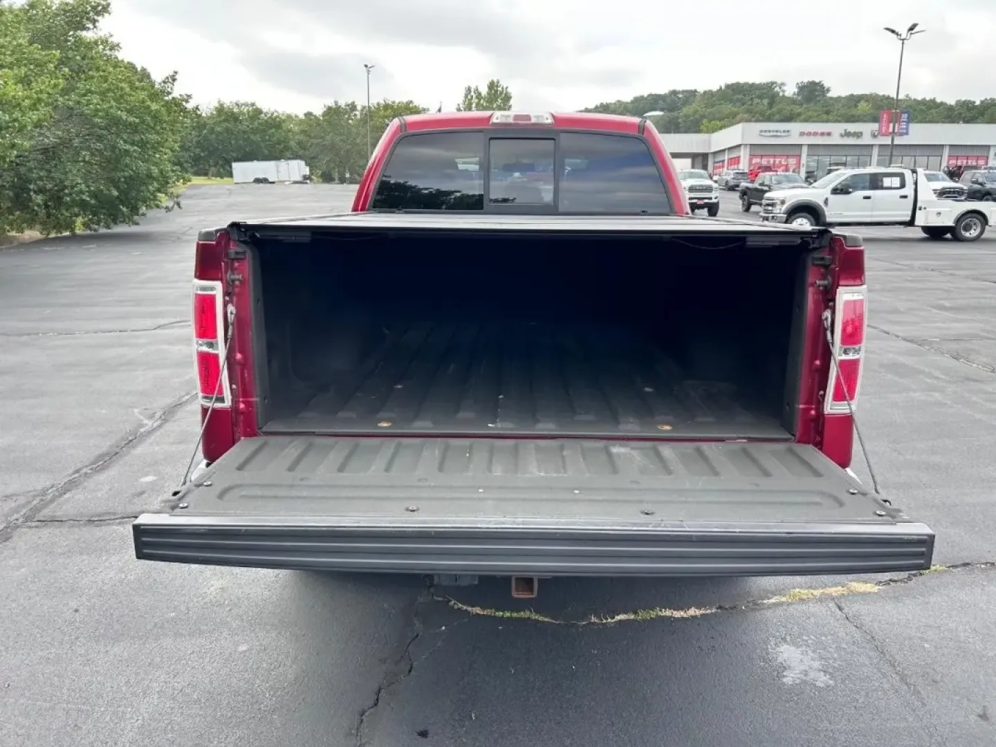 2013 /Steel Gray Cloth Ford F-150 XLT (1FTFW1CTXDK) with an 3.5L V6 engine, Automatic transmission, located at 970 Woodlawn Dr., Farmington, MO, 63640, (573) 431-7800, 37.825642, -90.468674 - **Discover Your Next Adventure with the 2013 Ford F-150 The Ultimate Truck for All Your Needs!**<br /> <br /> Are you ready to take on the open road or tackle tough jobs with ease? The 2013 Ford F-150 is the perfect companion for those who crave adventure and demands practicality. Whether you're a - Photo#4