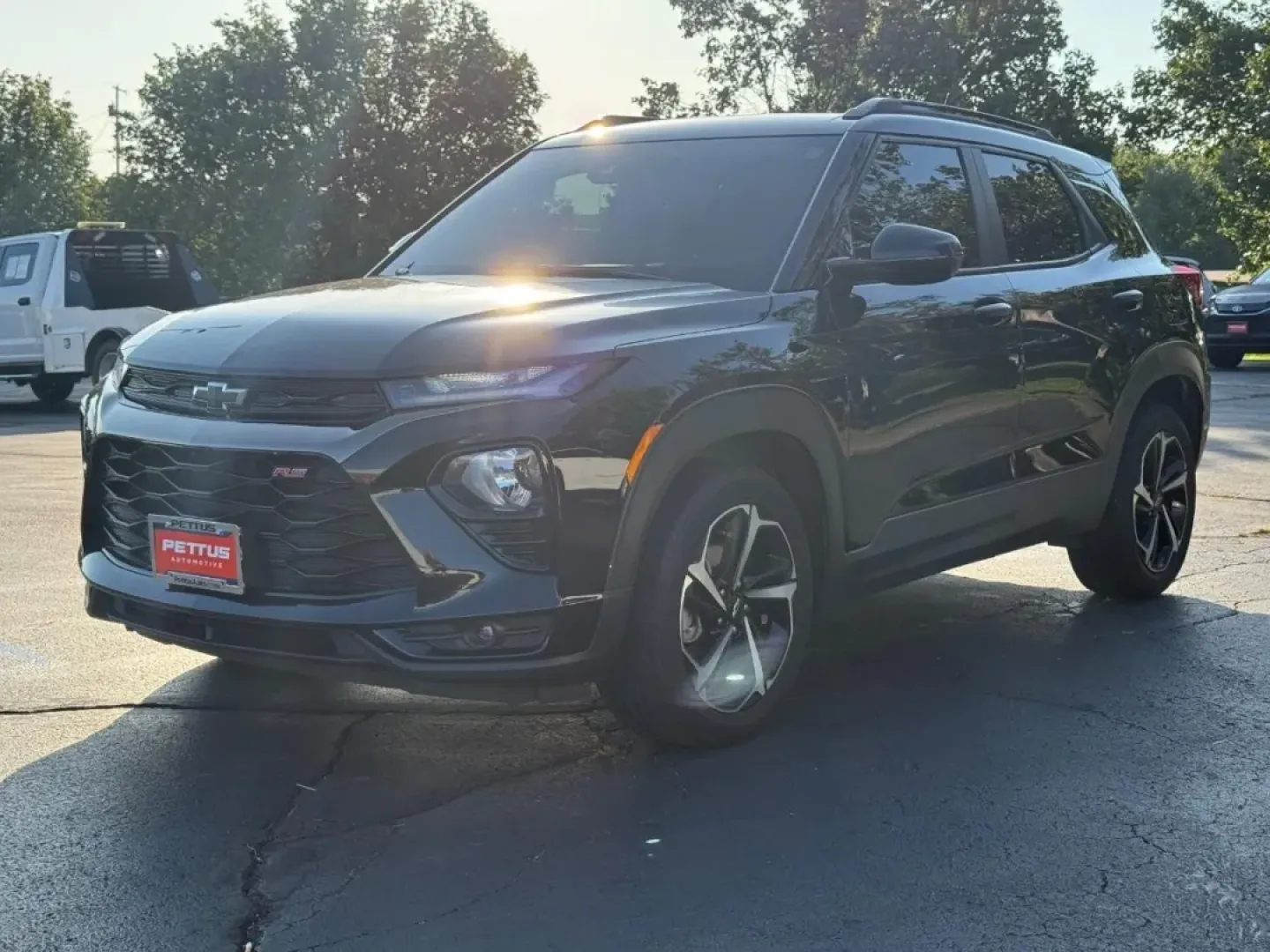 2022 /Jet Black with Red accents Lea Chevrolet TrailBlazer RS (KL79MTSL3NB) with an ECOTEC 1.3L I3 Turbo DOHC SIDI engine, Automatic transmission, located at 970 Woodlawn Dr., Farmington, MO, 63640, (573) 431-7800, 37.825642, -90.468674 - **Adventure Awaits with the 2022 Chevrolet Trailblazer RS!** <br /> <br /> If you're searching for a versatile, stylish SUV that fits perfectly into your active lifestyle, look no further than the 2022 Chevrolet Trailblazer RS, available now at Pettus CDJR Farmington in Farmington, MO. This pre-own - Photo#7
