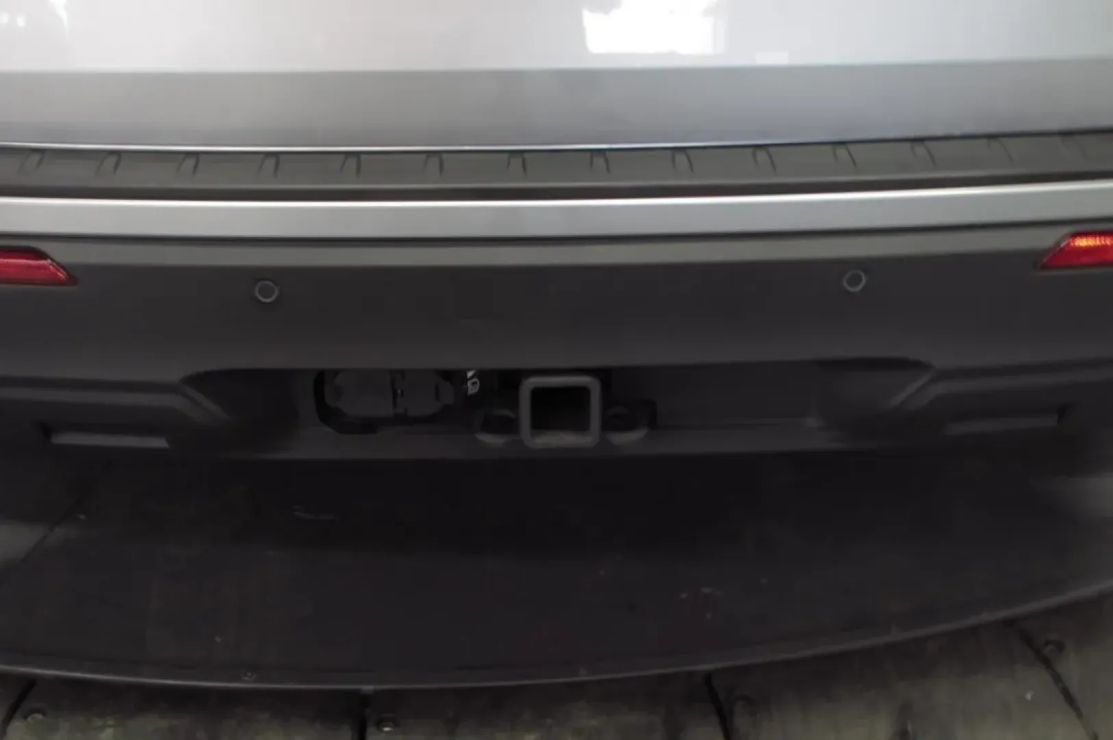 2022 /Ebony Ford Explorer XLT (1FMSK8DH9NG) with an Other engine, Automatic transmission, located at 12836 Highway 21, De Soto, MO, 63020, (636) 337-7777, 38.151867, -90.575615 - ### Adventure Awaits with This 2022 Ford Explorer XLT at Pettus Ford De Soto!<br /> <br /> If you're searching for the perfect blend of style, utility, and performance in a family-friendly SUV, look no further than this stunning 2022 Ford Explorer XLT. This versatile vehicle is designed to make ever - Photo#11