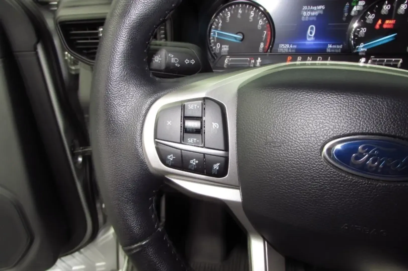 2022 /Ebony Ford Explorer XLT (1FMSK8DH9NG) with an Other engine, Automatic transmission, located at 12836 Highway 21, De Soto, MO, 63020, (636) 337-7777, 38.151867, -90.575615 - ### Adventure Awaits with This 2022 Ford Explorer XLT at Pettus Ford De Soto!<br /> <br /> If you're searching for the perfect blend of style, utility, and performance in a family-friendly SUV, look no further than this stunning 2022 Ford Explorer XLT. This versatile vehicle is designed to make ever - Photo#16