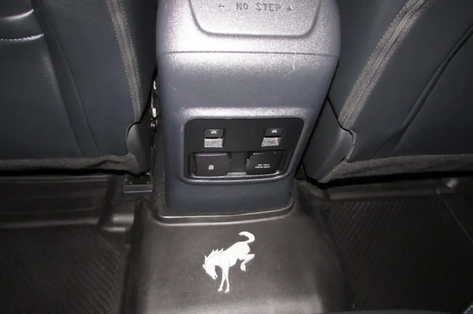 2022 /Black Onyx Ford Bronco Wildtrak (1FMEE5DP0NL) with an Other engine, located at 12836 Highway 21, De Soto, MO, 63020, (636) 337-7777, 38.151867, -90.575615 - Looking for the ultimate adventure companion that won't break the bank? Look no further than this stunning 2022 Ford Bronco, perfect for weekend escapades or daily commutes. With its rugged design and advanced features, this quality used vehicle is ready to take you wherever the road leads. Whether - Photo#23