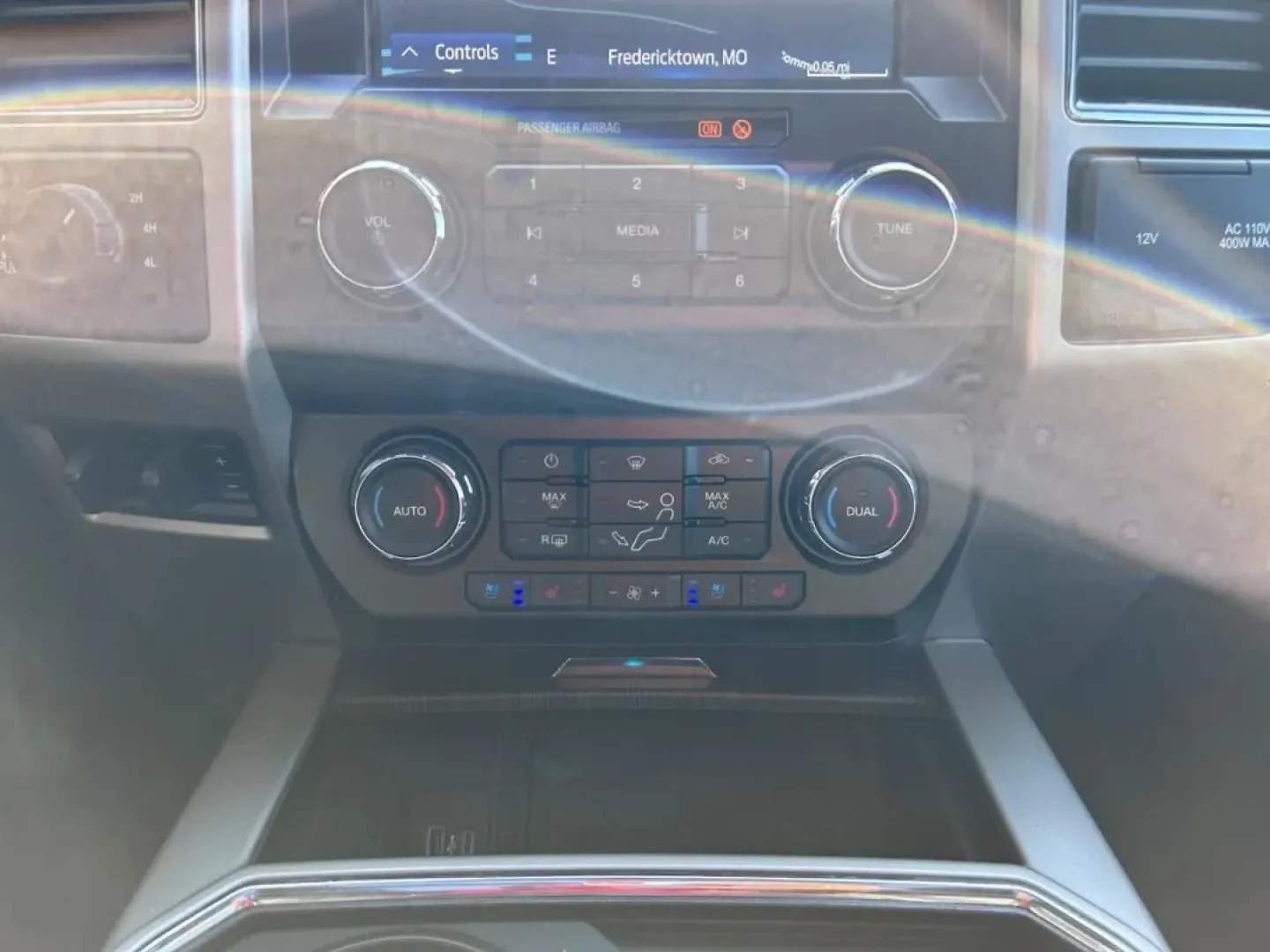 2021 /Black Leather Ford F-250SD Lariat (1FT7W2BT1ME) with an 6.7L engine, located at 141 Commercial Dr, Fredericktown, MO, 63645, (573) 783-6432, 37.570087, -90.320648 - **Unleash Your Adventurous Spirit with the 2021 Ford Super Duty F-250 SRW** <br /> <br /> Are you ready to elevate your weekend adventures or tackle tough job sites with ease? Look no further than this robust 2021 Ford Super Duty F-250 SRW, available now at Pettus Ford Fredericktown! This truck is n - Photo#15