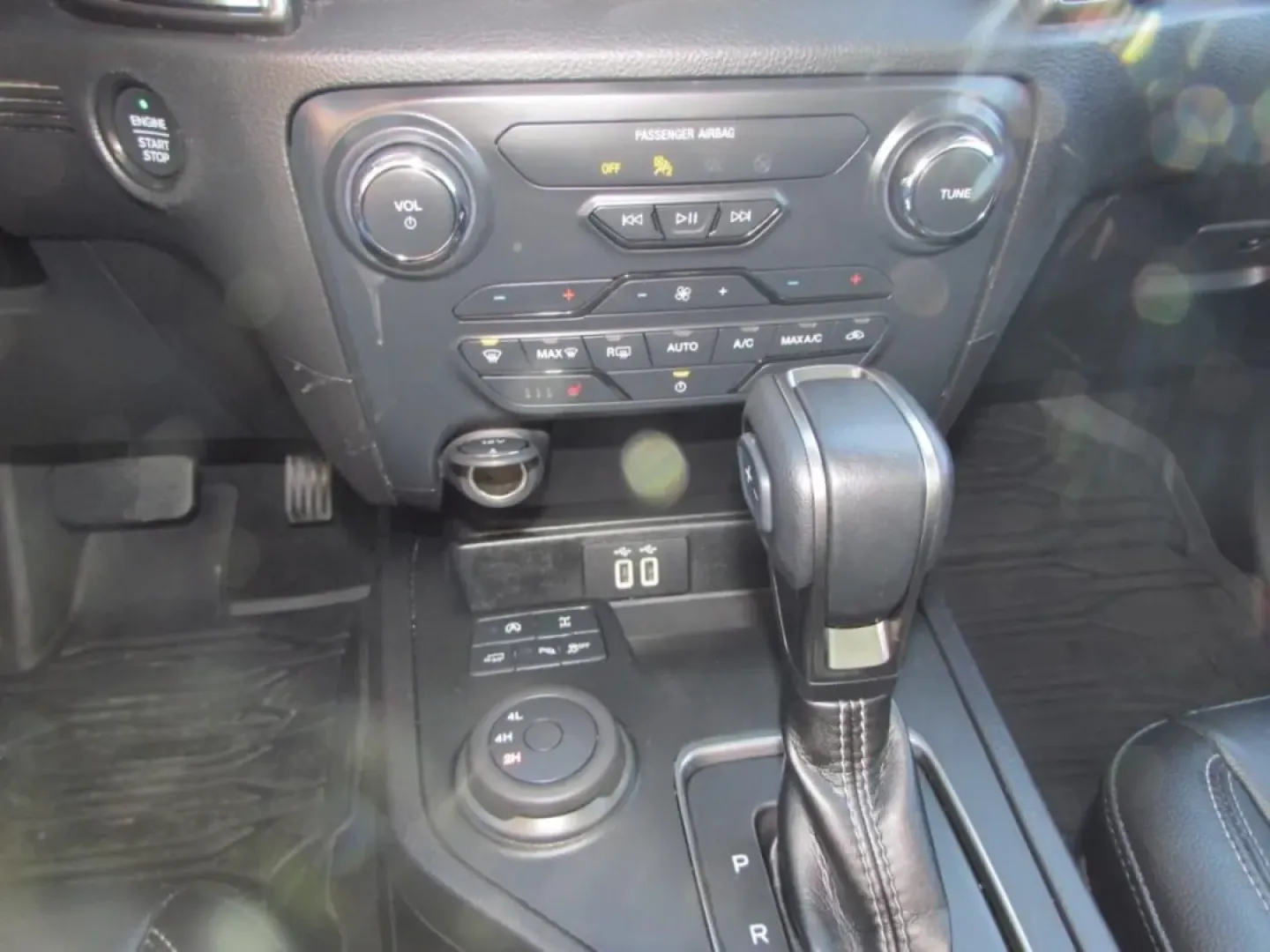 2021 /Ebony Ford Ranger Lariat (1FTER4FH2ML) with an Other engine, Automatic transmission, located at 12836 Highway 21, De Soto, MO, 63020, (636) 337-7777, 38.151867, -90.575615 - **Unleash Adventure with the 2021 Ford Ranger: Your Perfect Companion for Weekend Getaways!**<br /> <br /> Are you ready to elevate your lifestyle with a robust vehicle that's as adventurous as you are? Look no further than this exceptional 2021 Ford Ranger, available now at Pettus Ford De Soto. Per - Photo#20