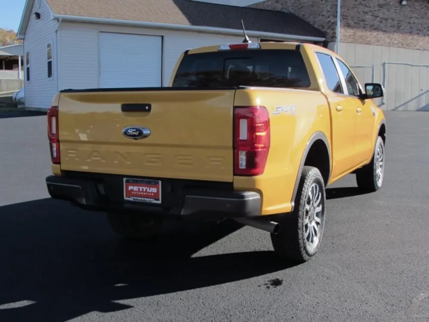 2021 /Ebony Ford Ranger Lariat (1FTER4FH2ML) with an Other engine, Automatic transmission, located at 12836 Highway 21, De Soto, MO, 63020, (636) 337-7777, 38.151867, -90.575615 - **Unleash Adventure with the 2021 Ford Ranger: Your Perfect Companion for Weekend Getaways!**<br /> <br /> Are you ready to elevate your lifestyle with a robust vehicle that's as adventurous as you are? Look no further than this exceptional 2021 Ford Ranger, available now at Pettus Ford De Soto. Per - Photo#5