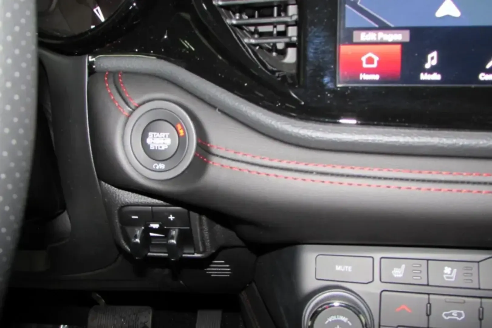 2025 /Red/Black/Ebony Leather Dodge Durango R/T Plus (1C4SDJCT6SC) with an Other engine, Automatic transmission, located at 12830 Highway 21, De Soto, MO, 63020, (636) 337-7777, 38.153099, -90.573624 - NEW 2025 Dodge Durango R/T Plus from Pettus Chrysler Dodge Jeep Ram De Soto, De Soto MO. - Photo#20