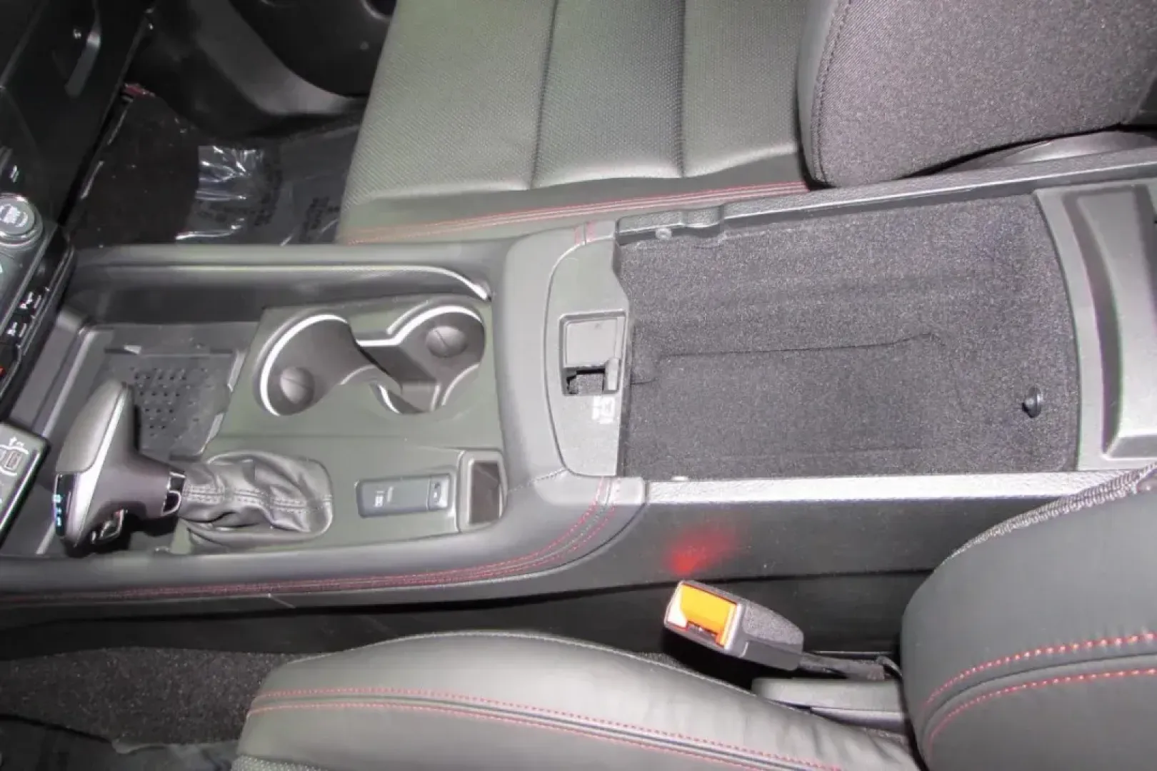 2025 /Red/Black/Ebony Leather Dodge Durango R/T Plus (1C4SDJCT6SC) with an Other engine, Automatic transmission, located at 12830 Highway 21, De Soto, MO, 63020, (636) 337-7777, 38.153099, -90.573624 - NEW 2025 Dodge Durango R/T Plus from Pettus Chrysler Dodge Jeep Ram De Soto, De Soto MO. - Photo#23