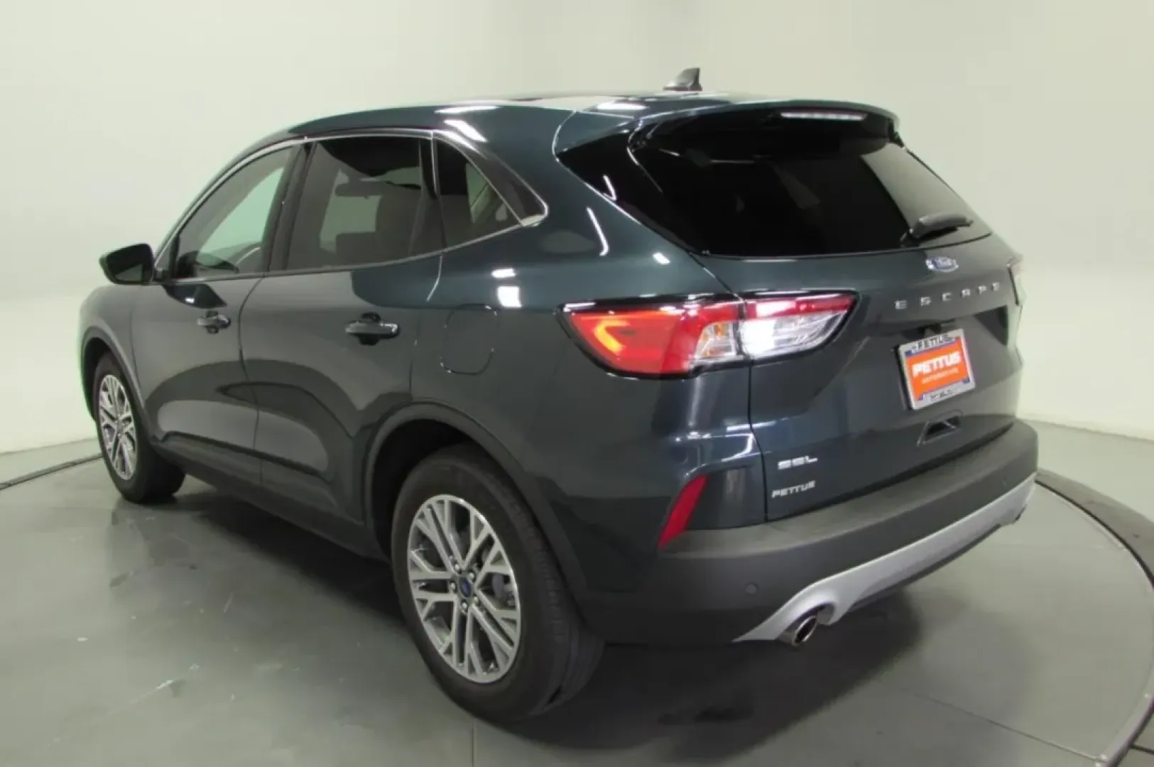 2022 /Sandstone Ford Escape SEL (1FMCU0H60NU) with an Other engine, Automatic transmission, located at 12836 Highway 21, De Soto, MO, 63020, (636) 337-7777, 38.151867, -90.575615 - **Embrace Adventure with the 2022 Ford Escape SEL! Perfect for Your Next Journey!**<br /> <br /> Are you searching for a vehicle that fits both your adventurous spirit and your everyday needs? Look no further than the 2022 Ford Escape SEL, a versatile SUV that combines comfort, efficiency, and style - Photo#5