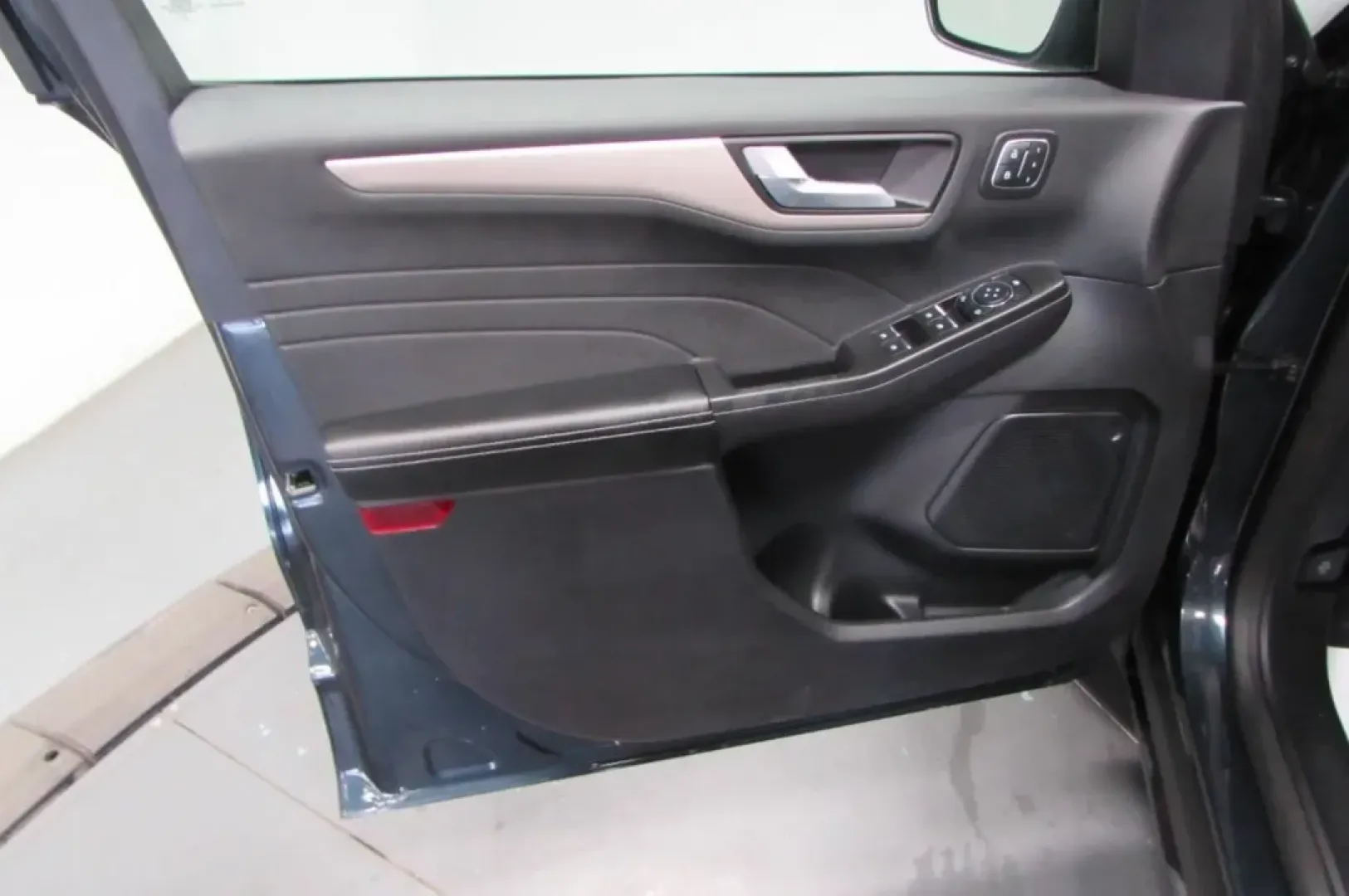 2022 /Sandstone Ford Escape SEL (1FMCU0H60NU) with an Other engine, Automatic transmission, located at 12836 Highway 21, De Soto, MO, 63020, (636) 337-7777, 38.151867, -90.575615 - **Embrace Adventure with the 2022 Ford Escape SEL! Perfect for Your Next Journey!**<br /> <br /> Are you searching for a vehicle that fits both your adventurous spirit and your everyday needs? Look no further than the 2022 Ford Escape SEL, a versatile SUV that combines comfort, efficiency, and style - Photo#11