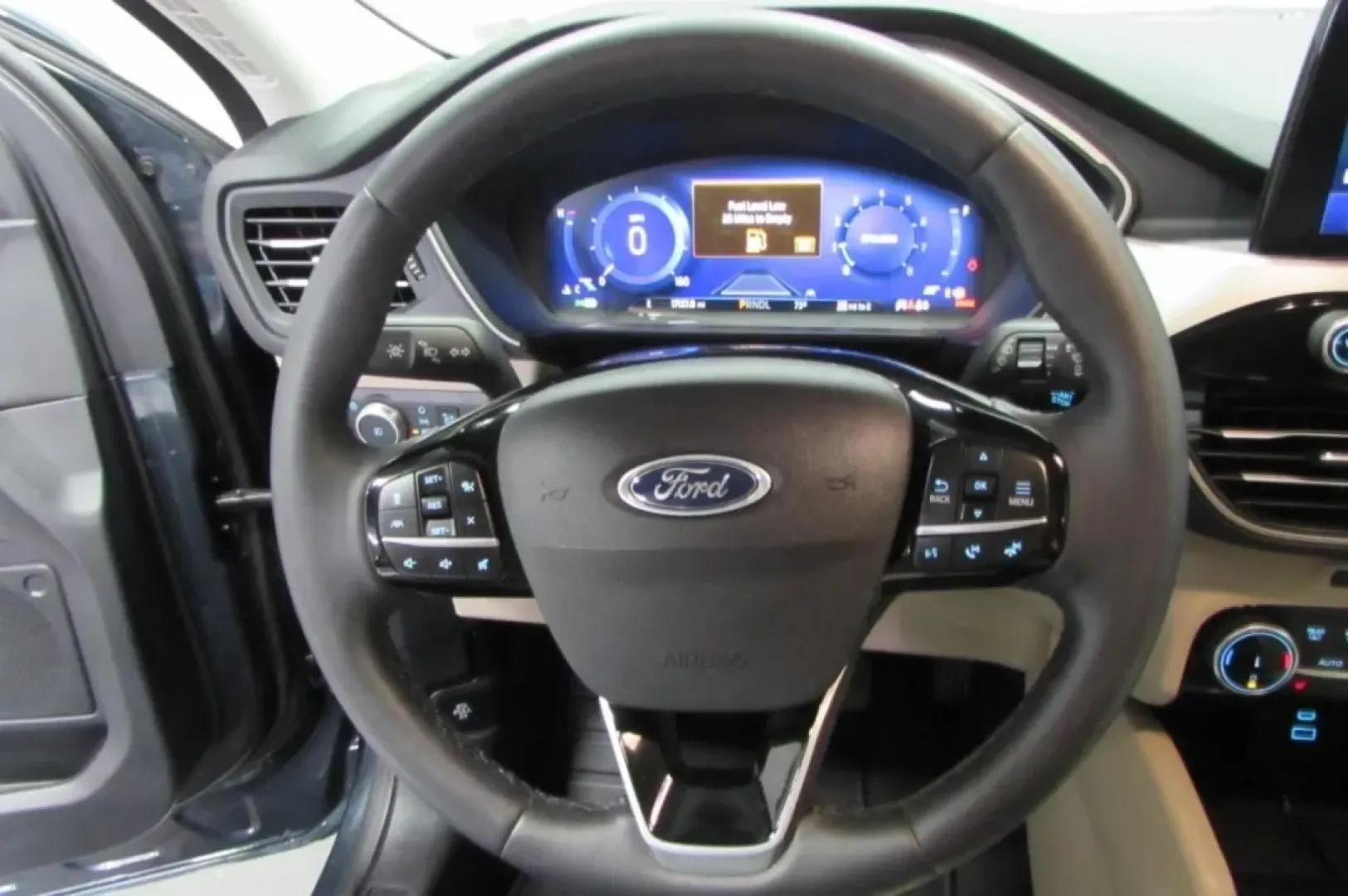2022 /Sandstone Ford Escape SEL (1FMCU0H60NU) with an Other engine, Automatic transmission, located at 12836 Highway 21, De Soto, MO, 63020, (636) 337-7777, 38.151867, -90.575615 - **Embrace Adventure with the 2022 Ford Escape SEL! Perfect for Your Next Journey!**<br /> <br /> Are you searching for a vehicle that fits both your adventurous spirit and your everyday needs? Look no further than the 2022 Ford Escape SEL, a versatile SUV that combines comfort, efficiency, and style - Photo#15