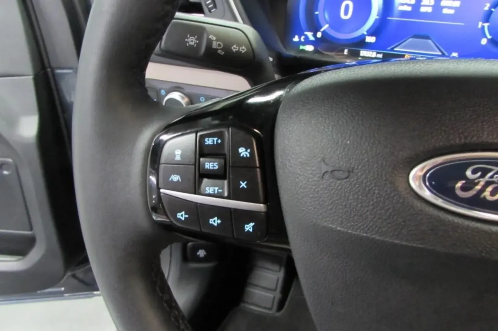 2022 /Sandstone Ford Escape SEL (1FMCU0H60NU) with an Other engine, Automatic transmission, located at 12836 Highway 21, De Soto, MO, 63020, (636) 337-7777, 38.151867, -90.575615 - **Embrace Adventure with the 2022 Ford Escape SEL! Perfect for Your Next Journey!**<br /> <br /> Are you searching for a vehicle that fits both your adventurous spirit and your everyday needs? Look no further than the 2022 Ford Escape SEL, a versatile SUV that combines comfort, efficiency, and style - Photo#16