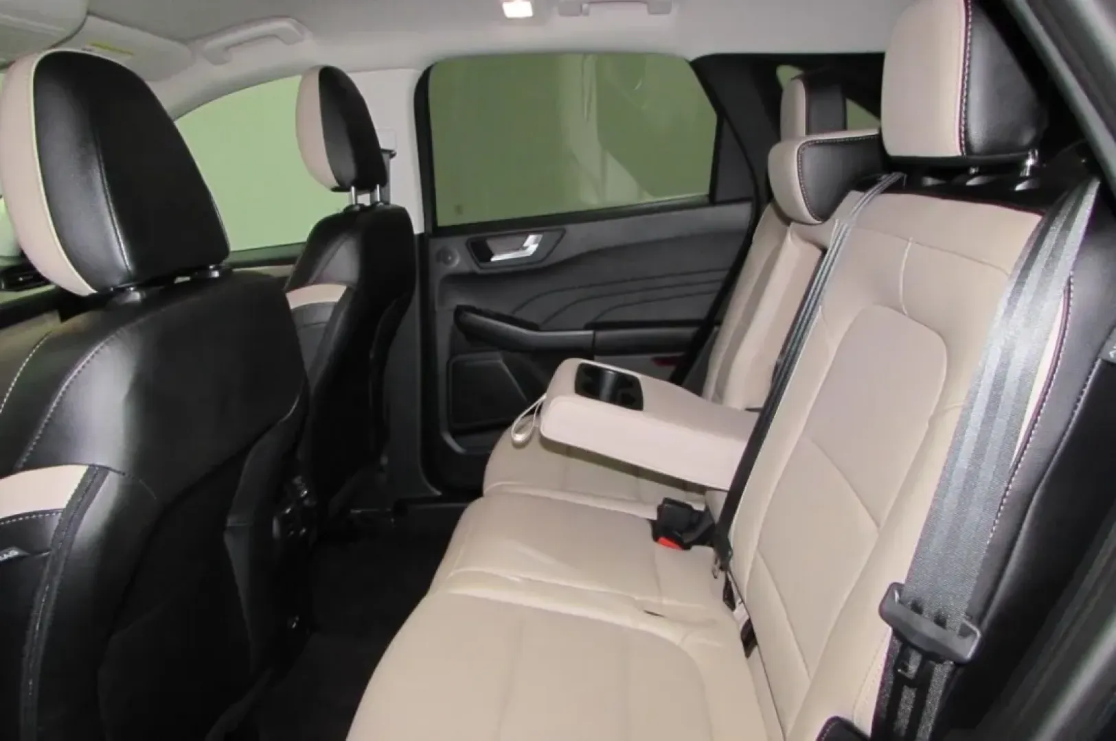 2022 /Sandstone Ford Escape SEL (1FMCU0H60NU) with an Other engine, Automatic transmission, located at 12836 Highway 21, De Soto, MO, 63020, (636) 337-7777, 38.151867, -90.575615 - **Embrace Adventure with the 2022 Ford Escape SEL! Perfect for Your Next Journey!**<br /> <br /> Are you searching for a vehicle that fits both your adventurous spirit and your everyday needs? Look no further than the 2022 Ford Escape SEL, a versatile SUV that combines comfort, efficiency, and style - Photo#24