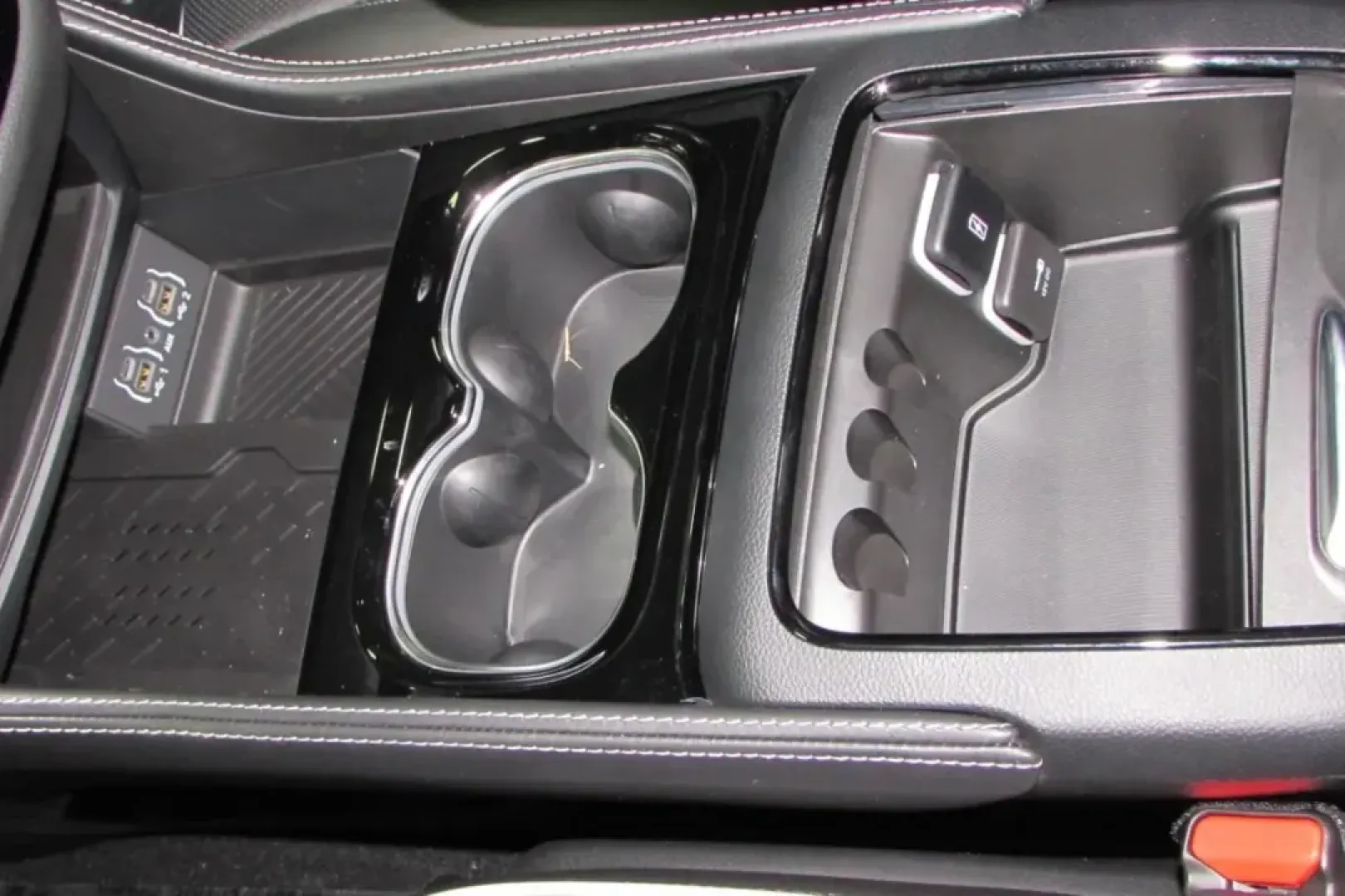 2025 /Black Leather Chrysler Pacifica Limited (2C4RC1GG0SR) with an Other engine, Automatic transmission, located at 12830 Highway 21, De Soto, MO, 63020, (636) 337-7777, 38.153099, -90.573624 - NEW 2025 Chrysler Pacifica Limited from Pettus Chrysler Dodge Jeep Ram De Soto, De Soto MO. - Photo#21