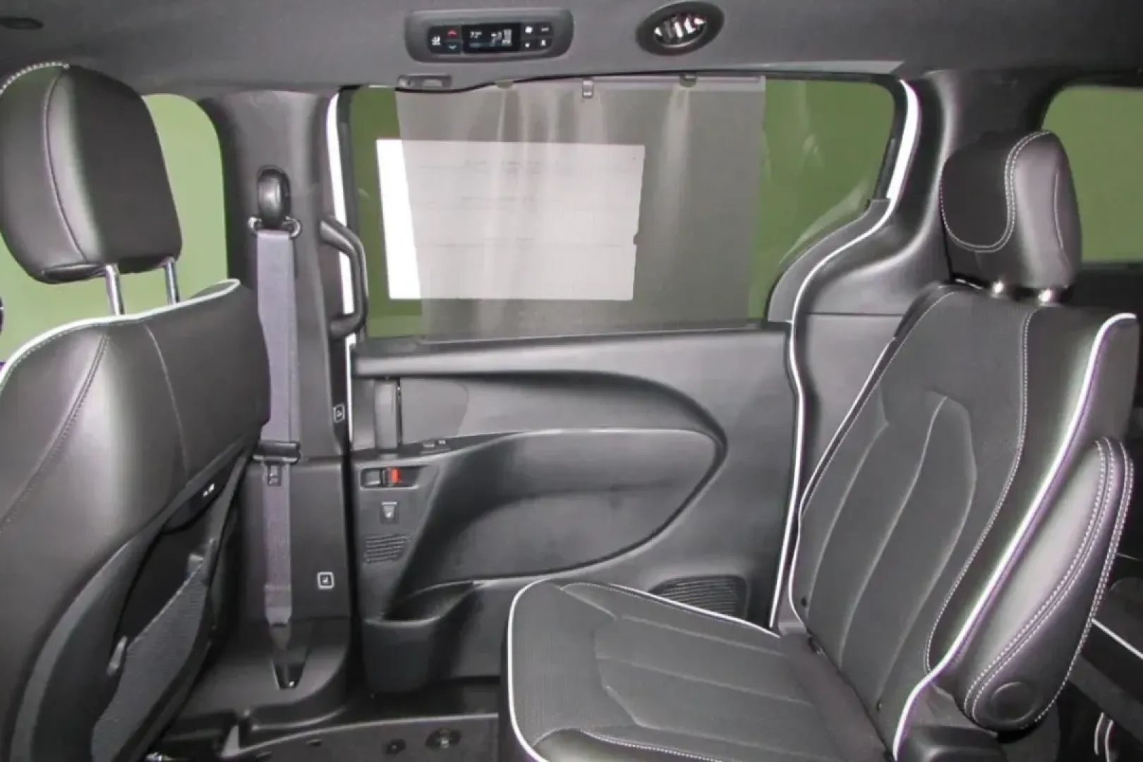 2025 /Black Leather Chrysler Pacifica Limited (2C4RC1GG0SR) with an Other engine, Automatic transmission, located at 12830 Highway 21, De Soto, MO, 63020, (636) 337-7777, 38.153099, -90.573624 - NEW 2025 Chrysler Pacifica Limited from Pettus Chrysler Dodge Jeep Ram De Soto, De Soto MO. - Photo#23