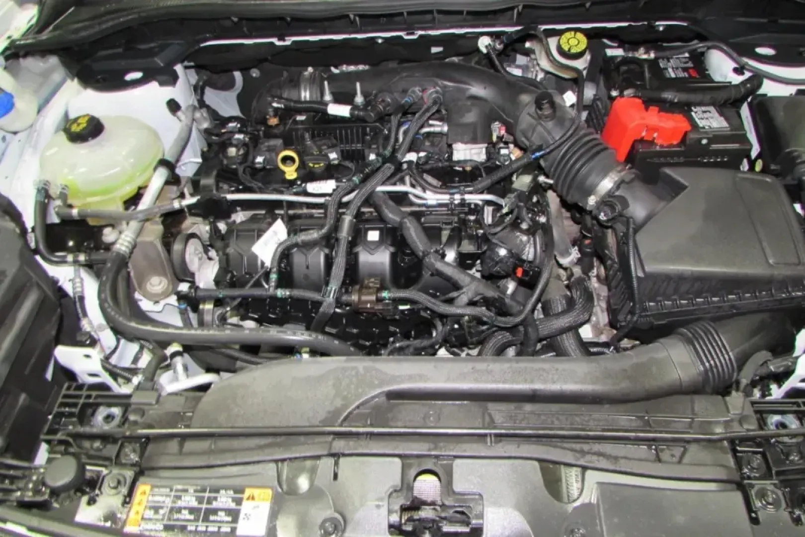 2021 /Ebony/Sandstone Leather Trimme Ford Escape Titanium (1FMCU9J95MU) with an Other engine, Automatic transmission, located at 12836 Highway 21, De Soto, MO, 63020, (636) 337-7777, 38.151867, -90.575615 - USED 2021 Ford Escape Titanium from Pettus Ford De Soto, De Soto MO. - Photo#8
