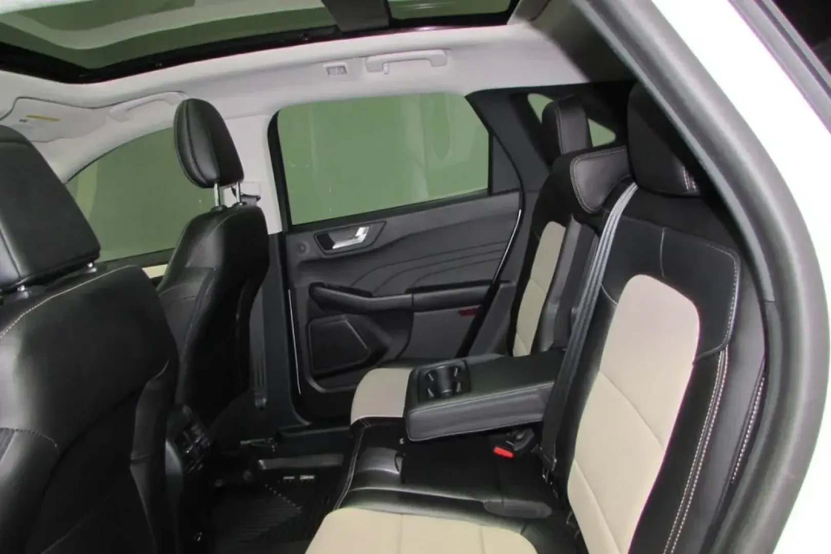 2021 /Ebony/Sandstone Leather Trimme Ford Escape Titanium (1FMCU9J95MU) with an Other engine, Automatic transmission, located at 12836 Highway 21, De Soto, MO, 63020, (636) 337-7777, 38.151867, -90.575615 - USED 2021 Ford Escape Titanium from Pettus Ford De Soto, De Soto MO. - Photo#23