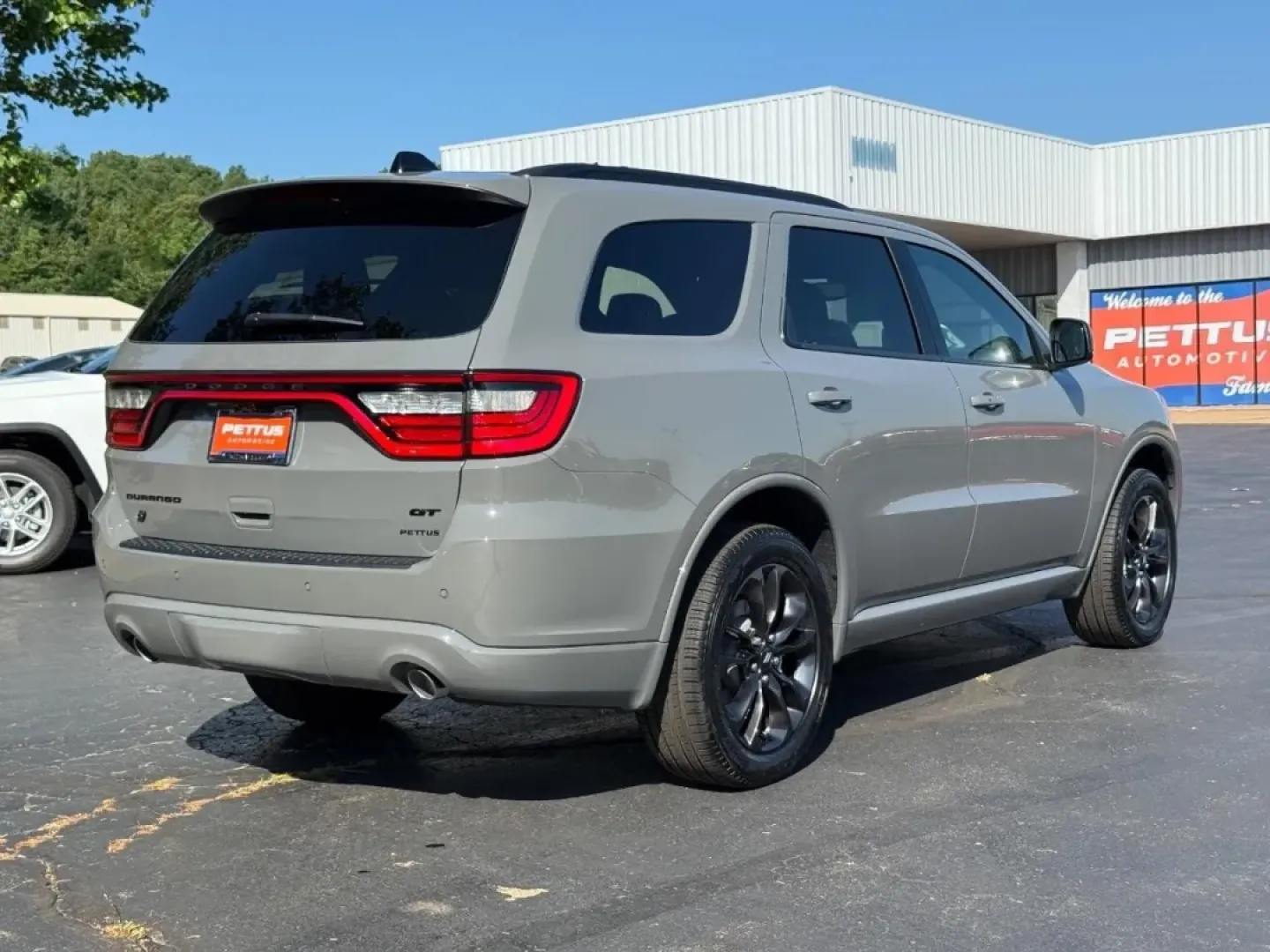 2025 /Red/Black/Ebony Leather Dodge Durango GT Plus (1C4RDJDGXSC) with an 3.6L V6 24V VVT UPG I engine, Automatic transmission, located at 970 Woodlawn Dr., Farmington, MO, 63640, (573) 431-7800, 37.825642, -90.468674 - Experience the thrill of the open road with the 2025 Dodge Durango, a perfect SUV for those who crave adventure without sacrificing comfort and safety. Imagine family weekend getaways, road trips with friends, or daily commutes made enjoyable with this versatile powerhouse. At Pettus CDJR Farmington - Photo#2