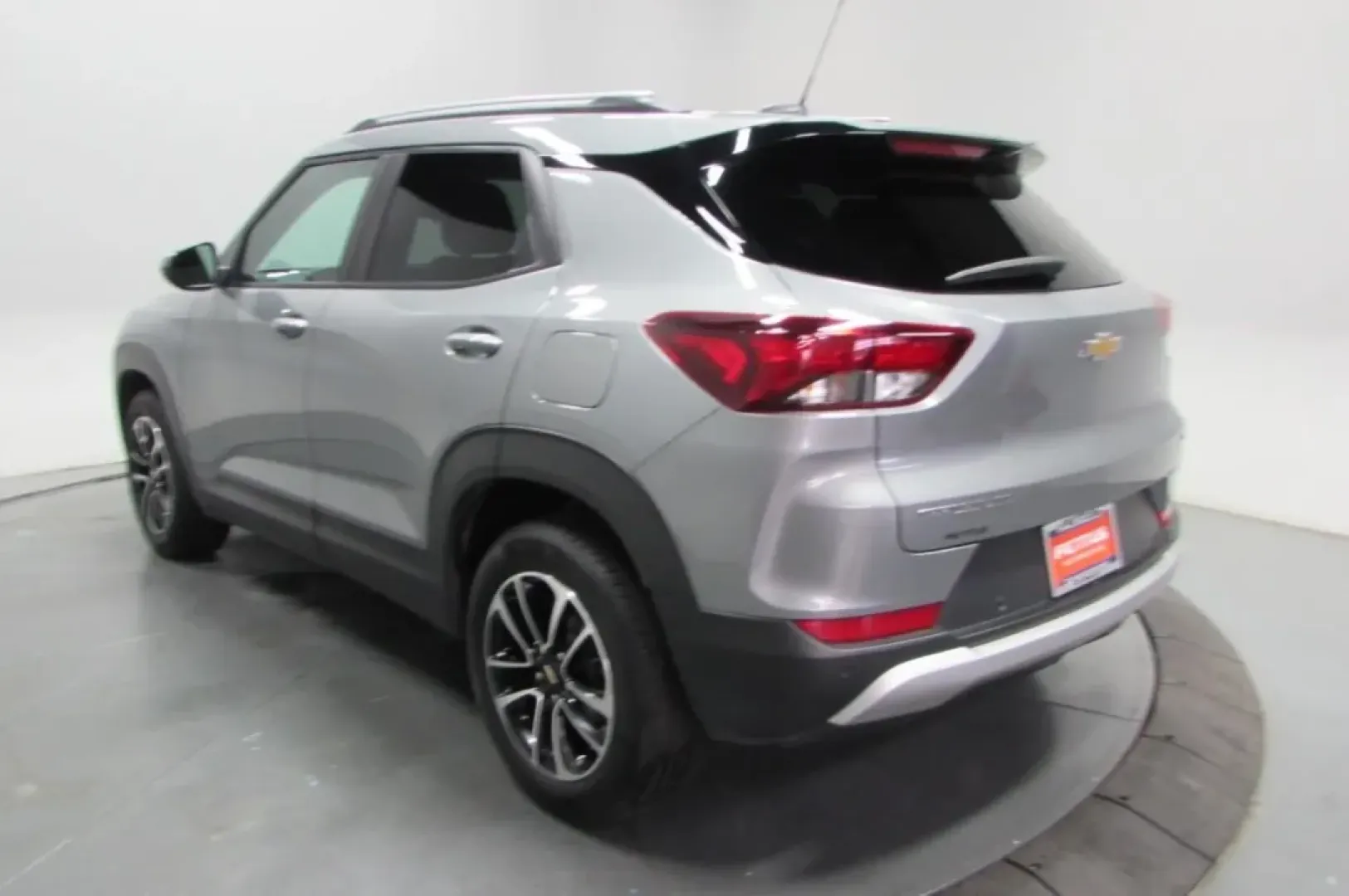 2024 /Jet Black/Medium Ash Gray Clot Chevrolet TrailBlazer LT (KL79MPSL8RB) with an Other engine, Automatic transmission, located at 12830 Highway 21, De Soto, MO, 63020, (636) 337-7777, 38.153099, -90.573624 - **Discover Your Next Adventure with the 2024 Chevrolet Trailblazer LT at Pettus CDJR DeSoto!**<br /> <br /> Are you ready to elevate your everyday lifestyle? Whether you're commuting to work, shuttling the kids, or prepping for weekend adventures, the 2024 Chevrolet Trailblazer LT is the perfect SUV - Photo#5