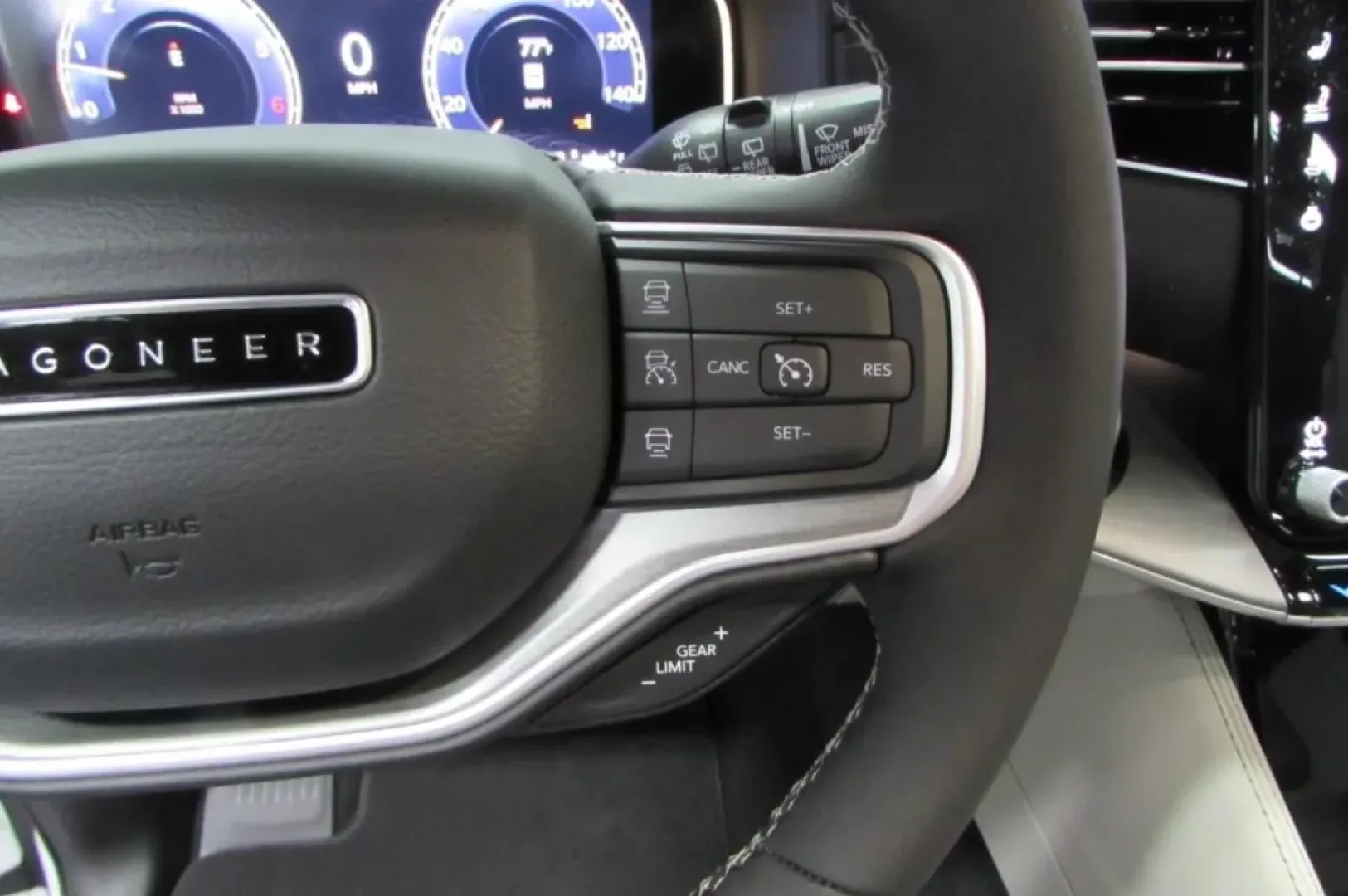 2025 /Sea Salt/Black Leather Jeep Wagoneer Series II (1C4SJVBP5SS) with an Other engine, Automatic transmission, located at 12830 Highway 21, De Soto, MO, 63020, (636) 337-7777, 38.153099, -90.573624 - **Experience Adventure and Luxury with the 2025 Jeep Wagoneer at Pettus CDJR DeSoto!**<br /> <br /> Are you ready to elevate your family adventures or weekend getaways? The 2025 Jeep Wagoneer is the perfect companion for those who crave a blend of rugged capability and refined comfort. This luxuriou - Photo#15