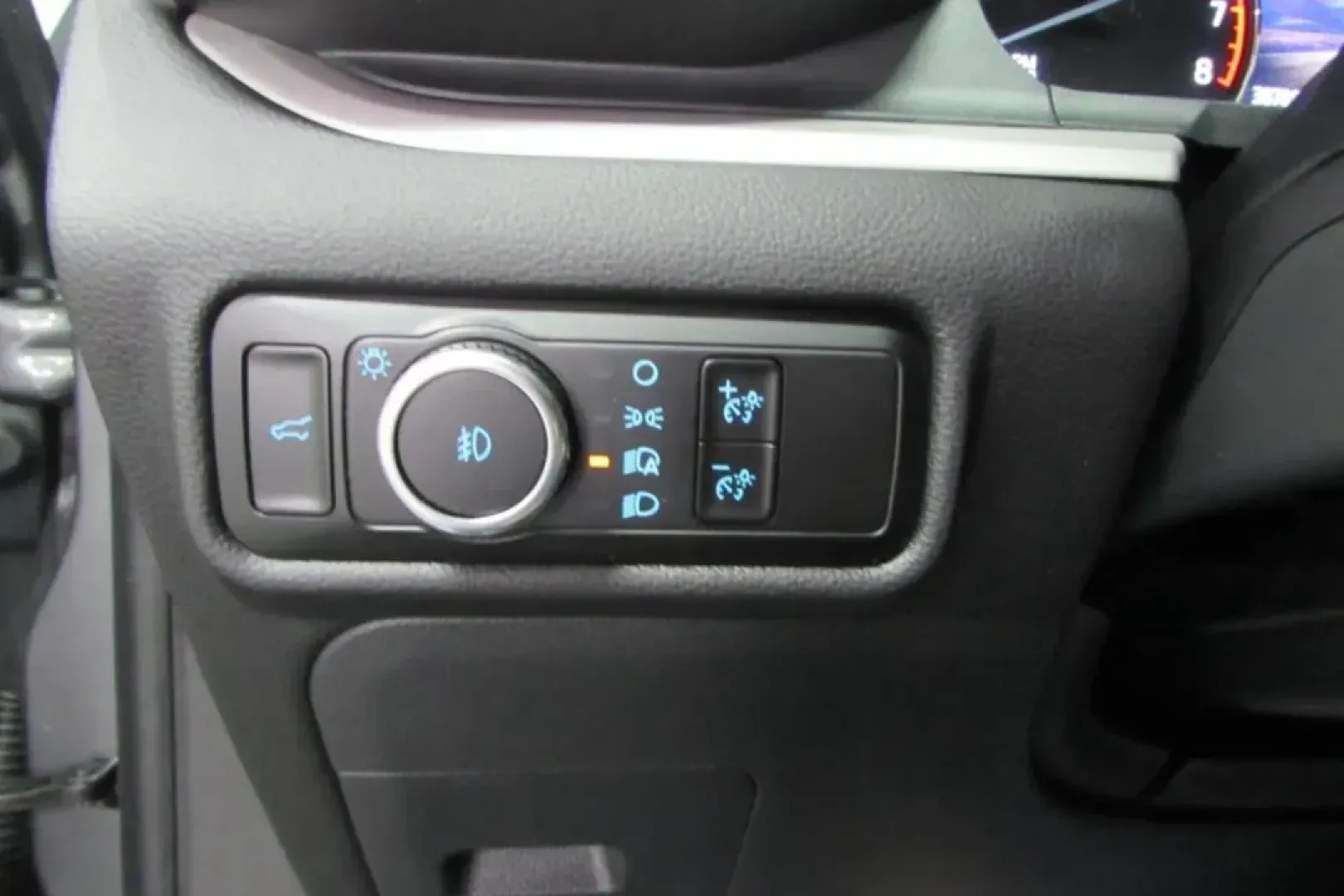2023 /Sandstone Leather Ford Explorer XLT (1FMSK8DH3PG) with an Other engine, Automatic transmission, located at 12836 Highway 21, De Soto, MO, 63020, (636) 337-7777, 38.151867, -90.575615 - **Explore the Open Road in Style with the 2023 Ford Explorer XLT - Perfect for Any Adventure!**<br /> <br /> Are you ready for your next family road trip, weekend adventure, or daily commute? Look no further than the 2023 Ford Explorer XLT, available now at Pettus Ford De Soto in De Soto, MO. This v - Photo#14