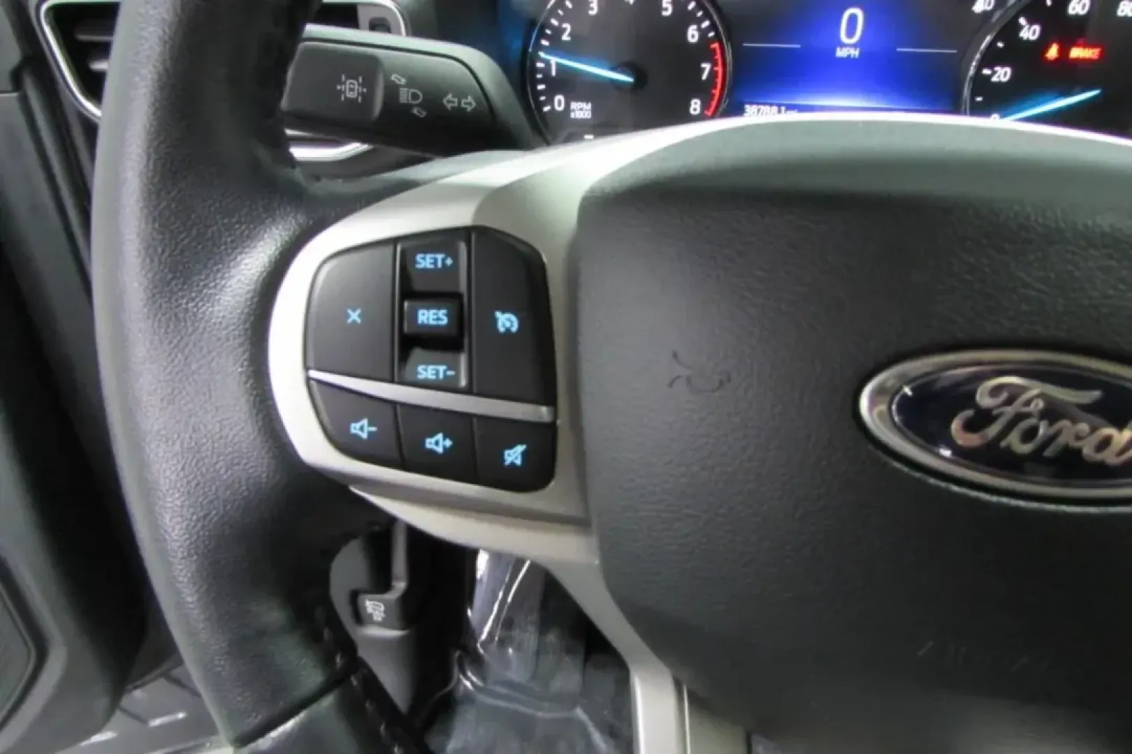 2023 /Sandstone Leather Ford Explorer XLT (1FMSK8DH3PG) with an Other engine, Automatic transmission, located at 12836 Highway 21, De Soto, MO, 63020, (636) 337-7777, 38.151867, -90.575615 - **Explore the Open Road in Style with the 2023 Ford Explorer XLT - Perfect for Any Adventure!**<br /> <br /> Are you ready for your next family road trip, weekend adventure, or daily commute? Look no further than the 2023 Ford Explorer XLT, available now at Pettus Ford De Soto in De Soto, MO. This v - Photo#16