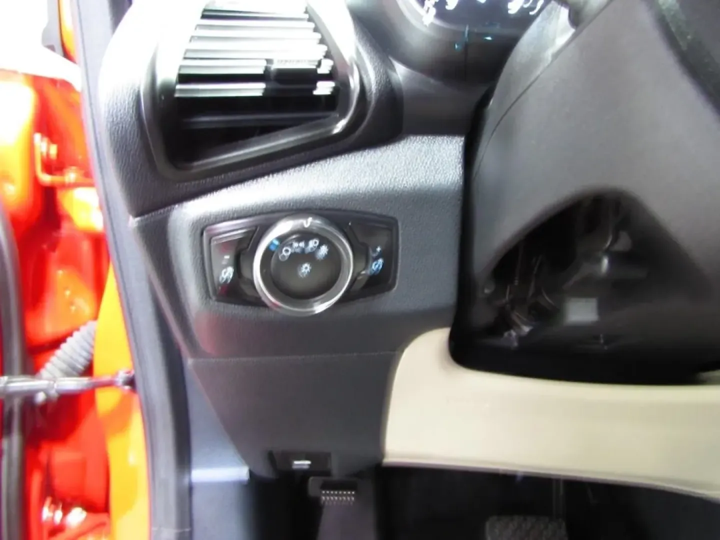 2022 /Medium Light Stone Ford EcoSport S (MAJ6S3FL2NC) with an Other engine, Automatic transmission, located at 12830 Highway 21, De Soto, MO, 63020, (636) 337-7777, 38.153099, -90.573624 - **Explore the Great Outdoors with the 2022 Ford EcoSport Your Perfect Adventure Companion!**<br /> <br /> Are you ready to elevate your weekend getaways or daily commutes with an SUV that embodies versatility and style? Look no further than this stunning **2022 Ford EcoSport**, now available at **P - Photo#13