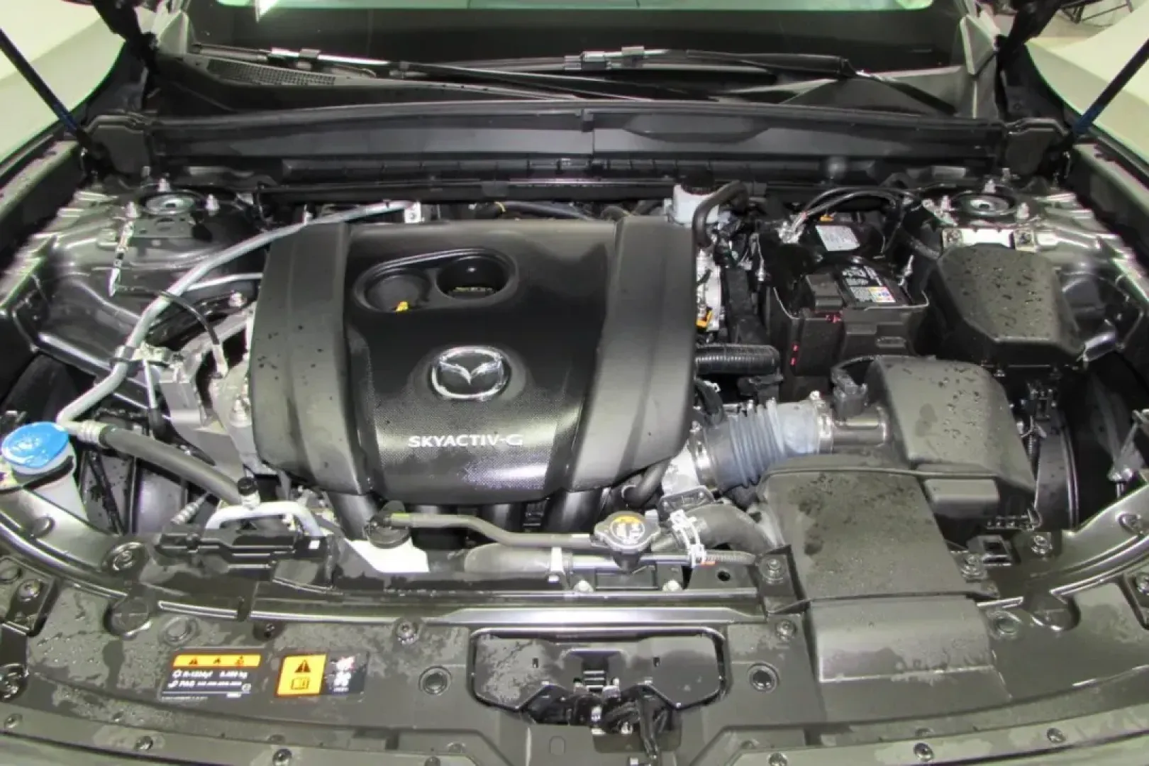 2024 /Black w/Gray Leather Trimmed Mazda CX-50 2.5 S Preferred Package (7MMVABBM9RN) with an Other engine, Automatic transmission, located at 12830 Highway 21, De Soto, MO, 63020, (636) 337-7777, 38.153099, -90.573624 - **Discover Adventure with the 2024 Mazda CX-50 at Pettus CDJR DeSoto!**<br /> <br /> Are you ready to elevate your everyday journey? Whether you're commuting to work, taking the kids to school, or embarking on a weekend getaway, the 2024 Mazda CX-50 is designed to seamlessly fit into your lifestyle. - Photo#7