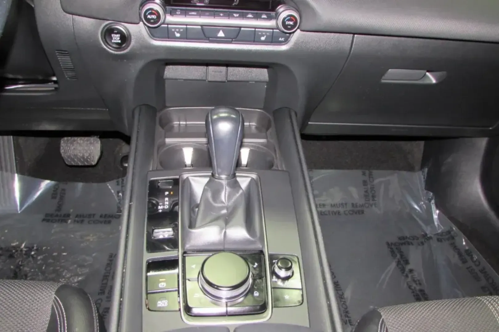 2024 /Black w/Gray Leather Trimmed Mazda CX-50 2.5 S Preferred Package (7MMVABBM9RN) with an Other engine, Automatic transmission, located at 12830 Highway 21, De Soto, MO, 63020, (636) 337-7777, 38.153099, -90.573624 - **Discover Adventure with the 2024 Mazda CX-50 at Pettus CDJR DeSoto!**<br /> <br /> Are you ready to elevate your everyday journey? Whether you're commuting to work, taking the kids to school, or embarking on a weekend getaway, the 2024 Mazda CX-50 is designed to seamlessly fit into your lifestyle. - Photo#18