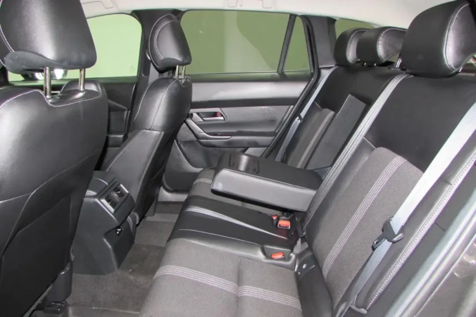 2024 /Black w/Gray Leather Trimmed Mazda CX-50 2.5 S Preferred Package (7MMVABBM9RN) with an Other engine, Automatic transmission, located at 12830 Highway 21, De Soto, MO, 63020, (636) 337-7777, 38.153099, -90.573624 - **Discover Adventure with the 2024 Mazda CX-50 at Pettus CDJR DeSoto!**<br /> <br /> Are you ready to elevate your everyday journey? Whether you're commuting to work, taking the kids to school, or embarking on a weekend getaway, the 2024 Mazda CX-50 is designed to seamlessly fit into your lifestyle. - Photo#22