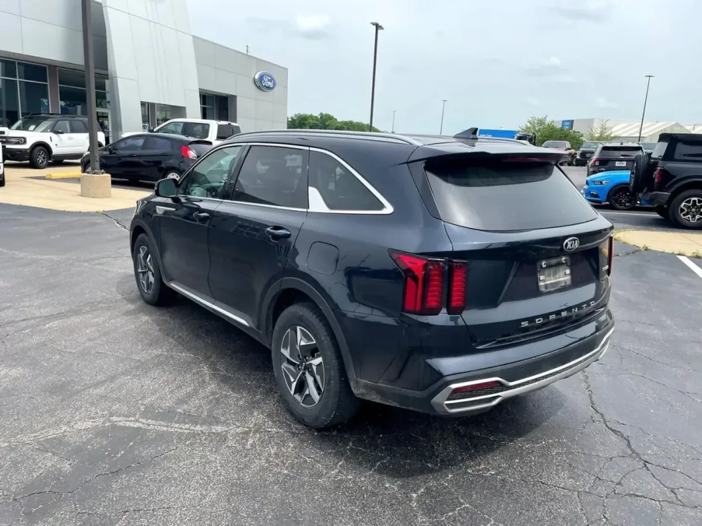 2021 /Leather Kia Sorento Hybrid S (KNDRG4LG2M5) with an Other engine, Automatic transmission, located at 12836 Highway 21, De Soto, MO, 63020, (636) 337-7777, 38.151867, -90.575615 - USED 2021 Kia Sorento Hybrid S from Pettus Ford De Soto, De Soto MO. - Photo#31